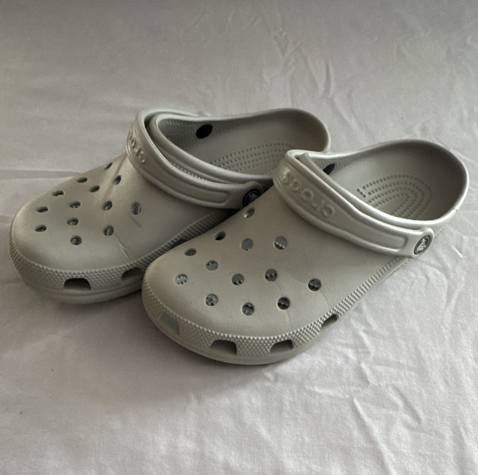 Crocs Classic Clog Sandal Gray Unisex 9 Men’s/11 Woman
