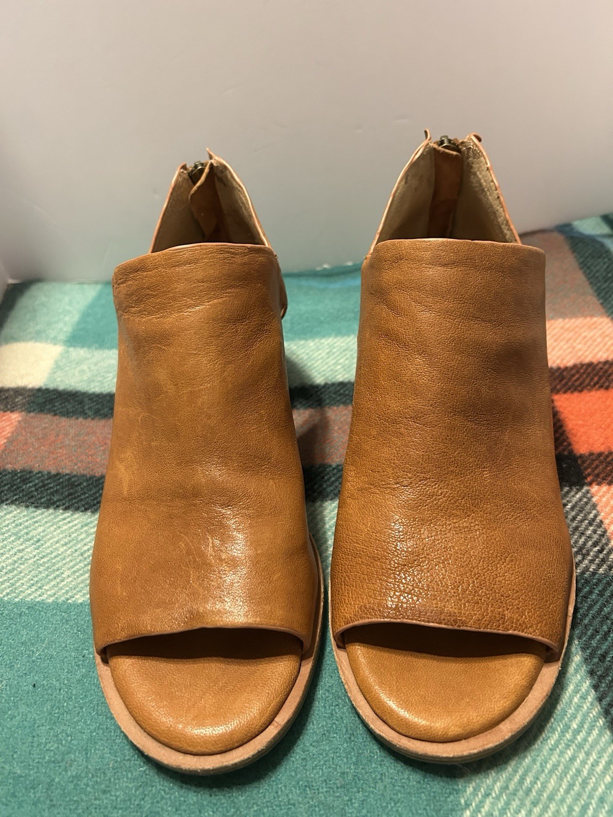 Sofft Carleigh Fashion Sandals Leather Zip Peep Toe Tan Size 9.5 M