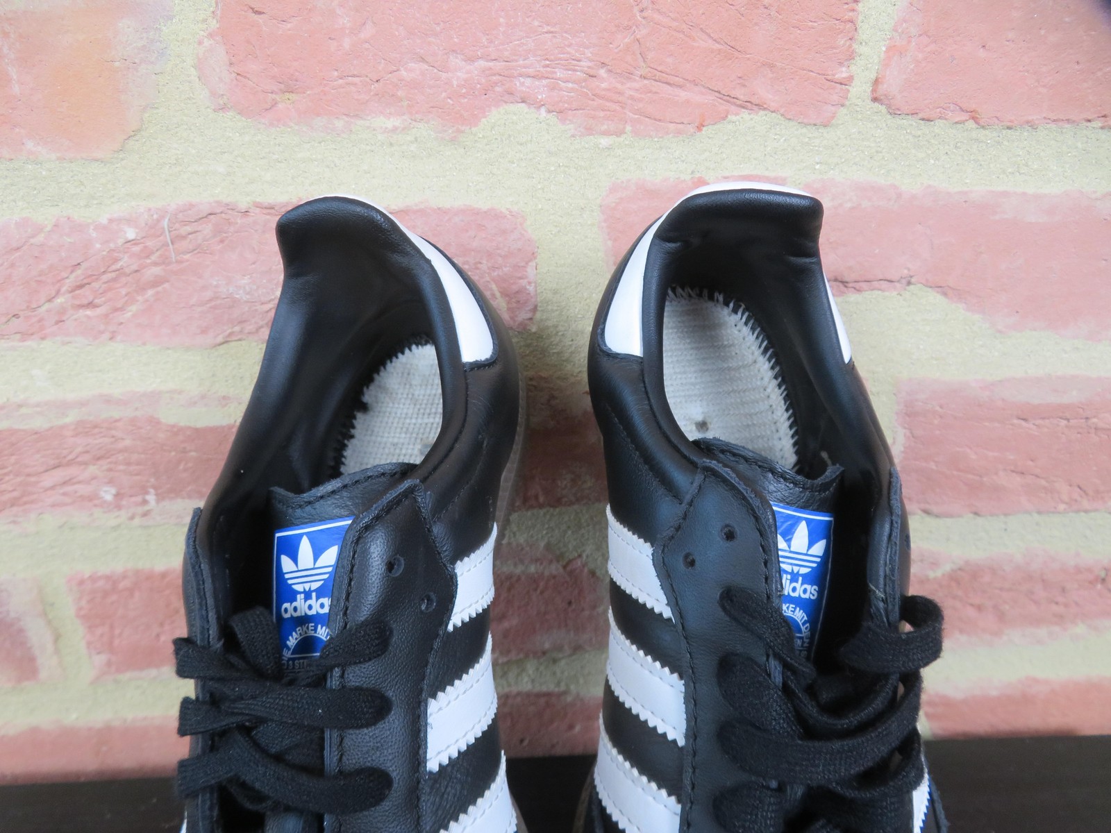 Adidas Samba Shoes Womens 6 Mens 5 Black White Soccer Athletic Leather Low