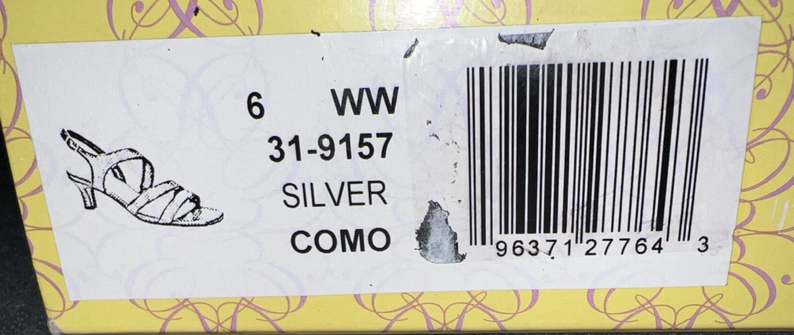 Easy Street Silver Como Women’s Sandal size 6 WW Extra Wide Buckle 2.5 in heel