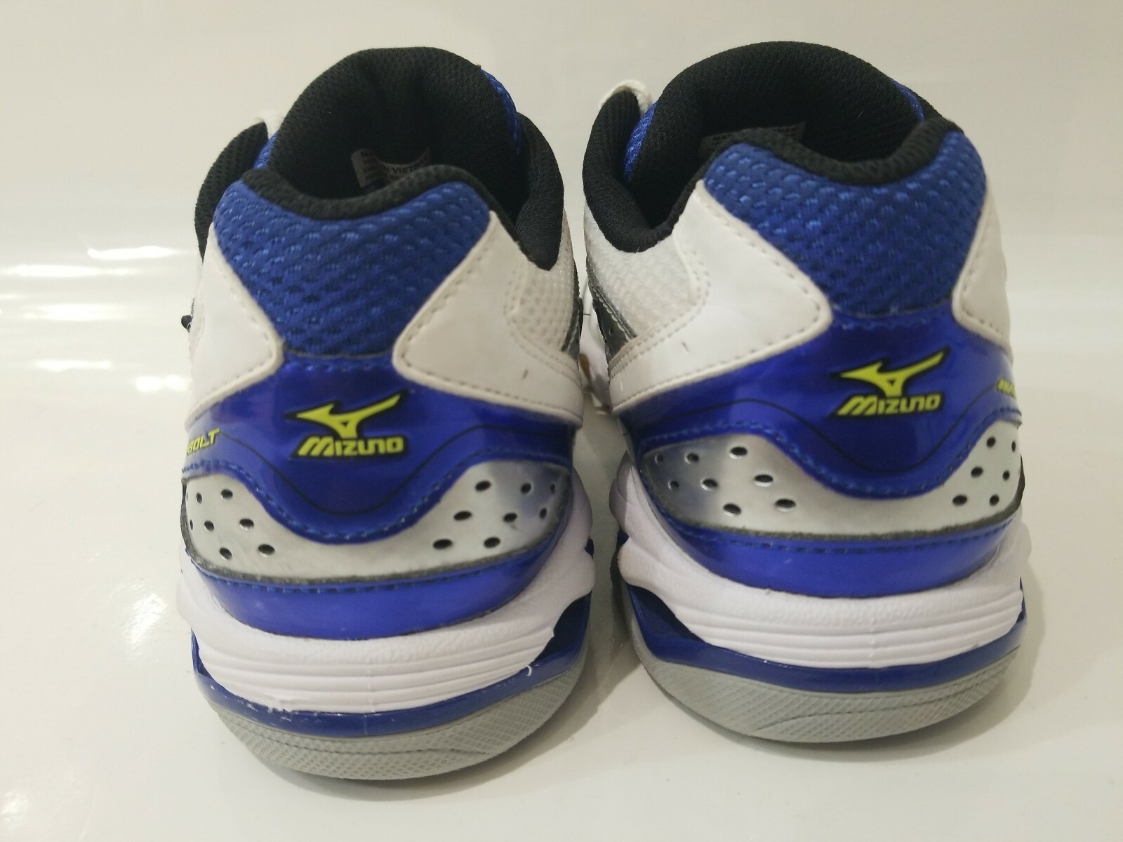 Mizuno Ladies Wave Bolt Royal Blue White Silver Athletic Shoe Sz W8.5 9KV-28425