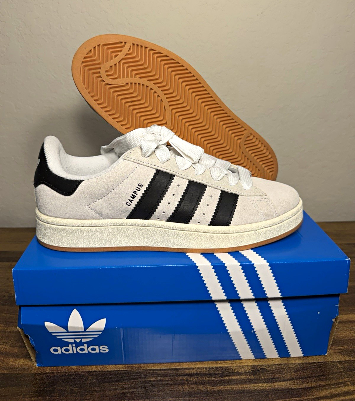 adidas Campus 00s Originals Low Top Suede Sneakers Crystal White/Black GY0042
