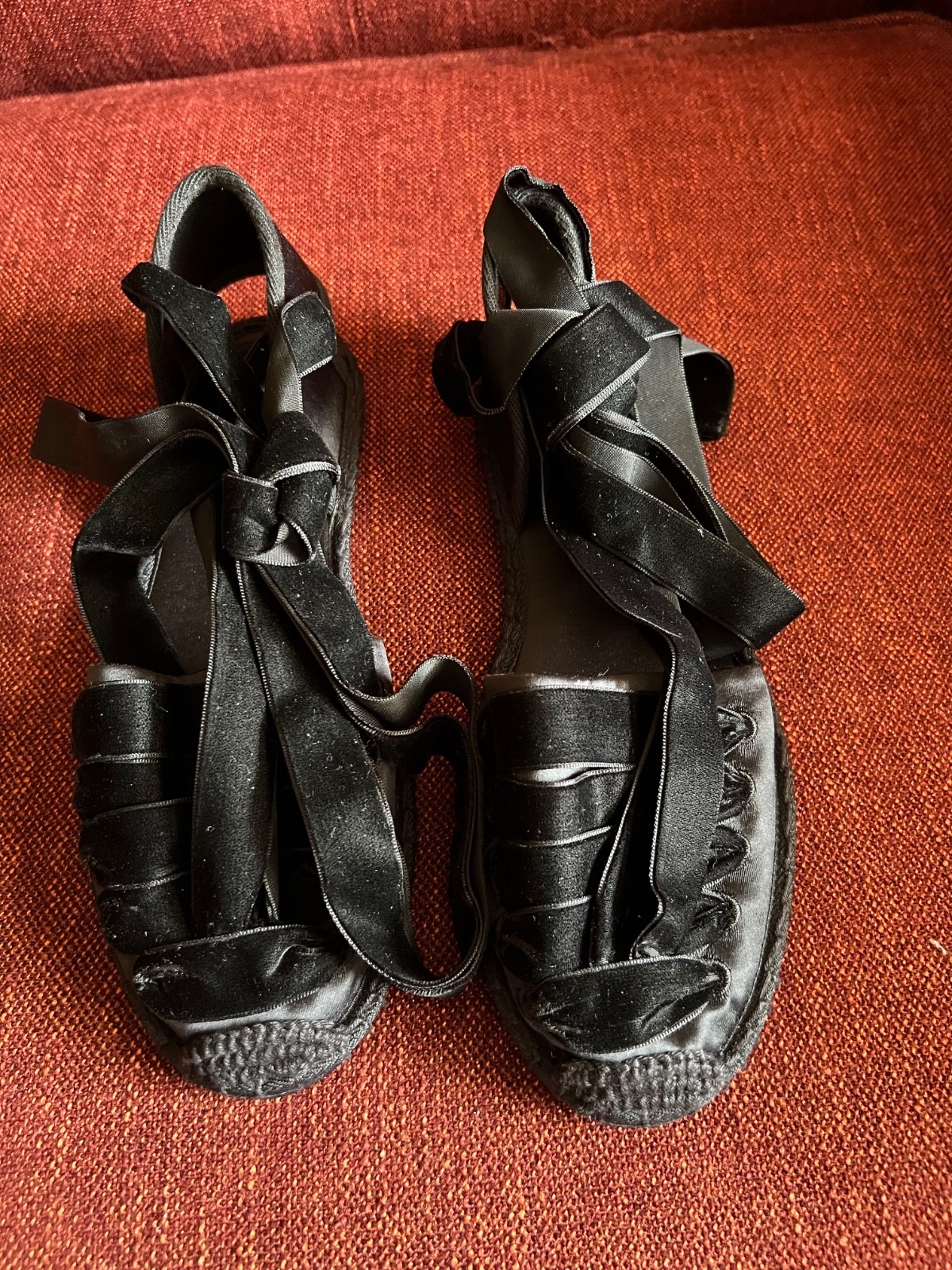 Black polo ralph lauren ballet flats. Has velvet lace Size 6