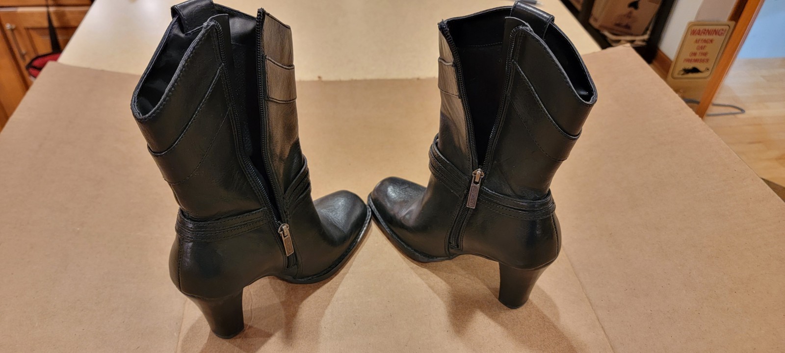 RARE Harley Davidson BLACK Leather Motorcycle Boots Womens 7.5 SPECIAL EDITION