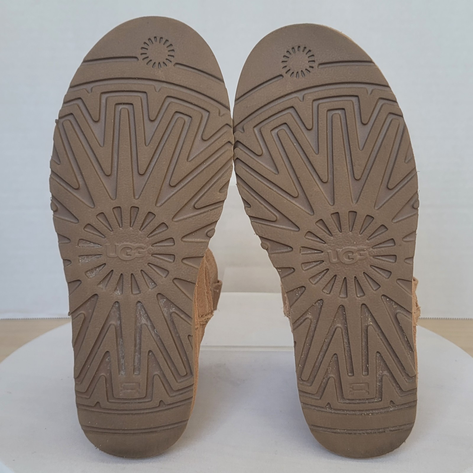 UGG Classic Unlined Mini Perforated Tawny Suede Leather Booties Booties Sz 5