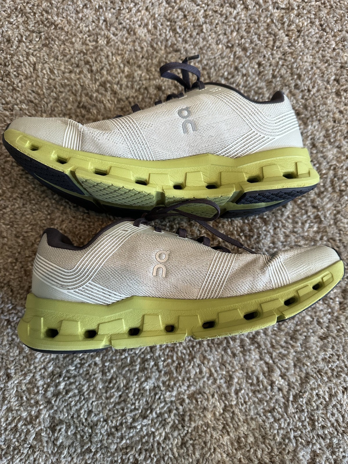 Size 9.5 – ON Cloudgo Sand Zest W