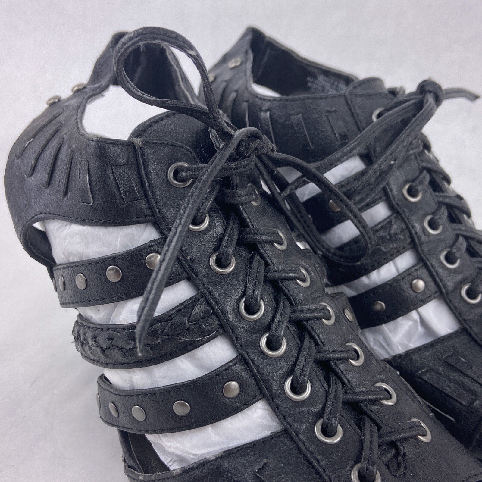 Simply Vera Wang Heels Women 8 M Black Hades Lace Up Studded Sling Back Shoes 3″