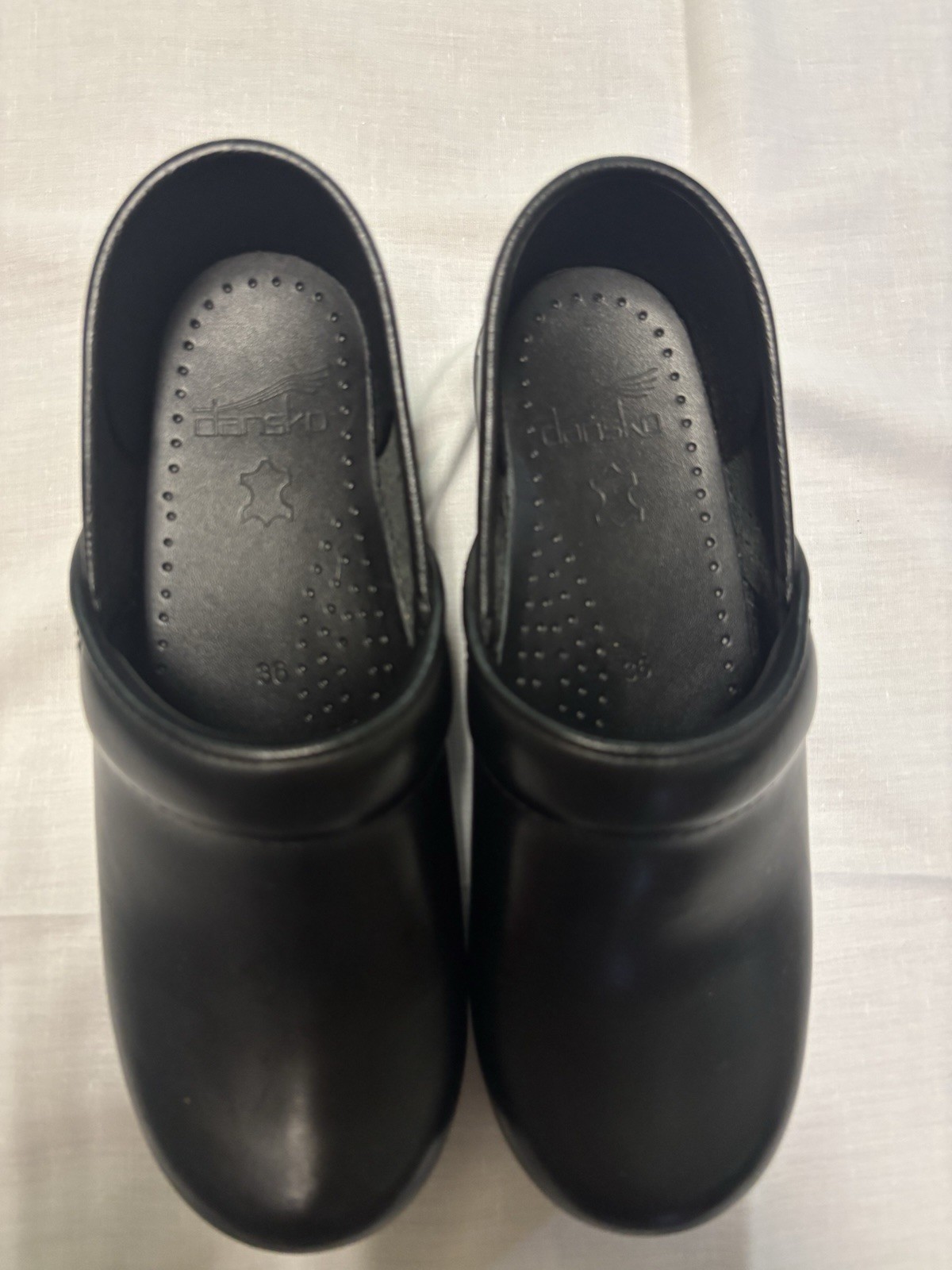 Dansko Professional Women’s Black Leather Slip-On Clogs Comfort US 5.5