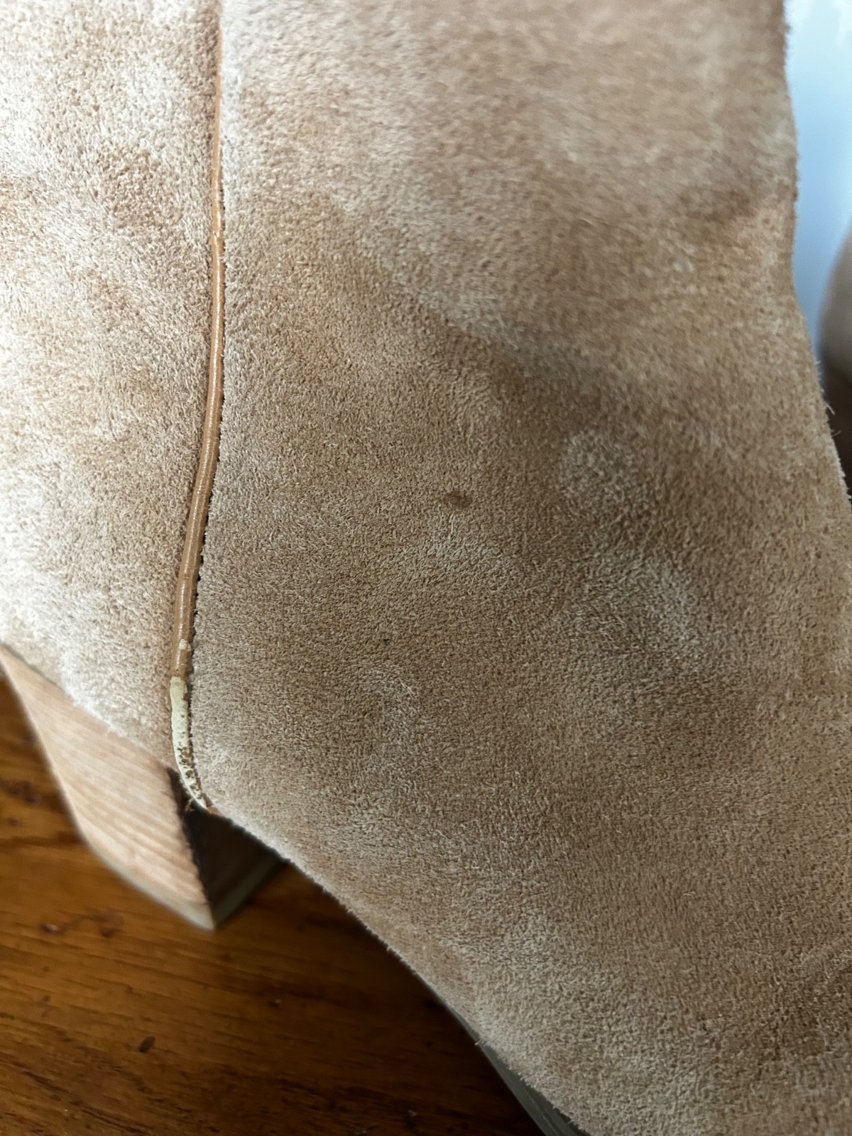 American Eagle Tan Suede Ankle Boots Size 7.5