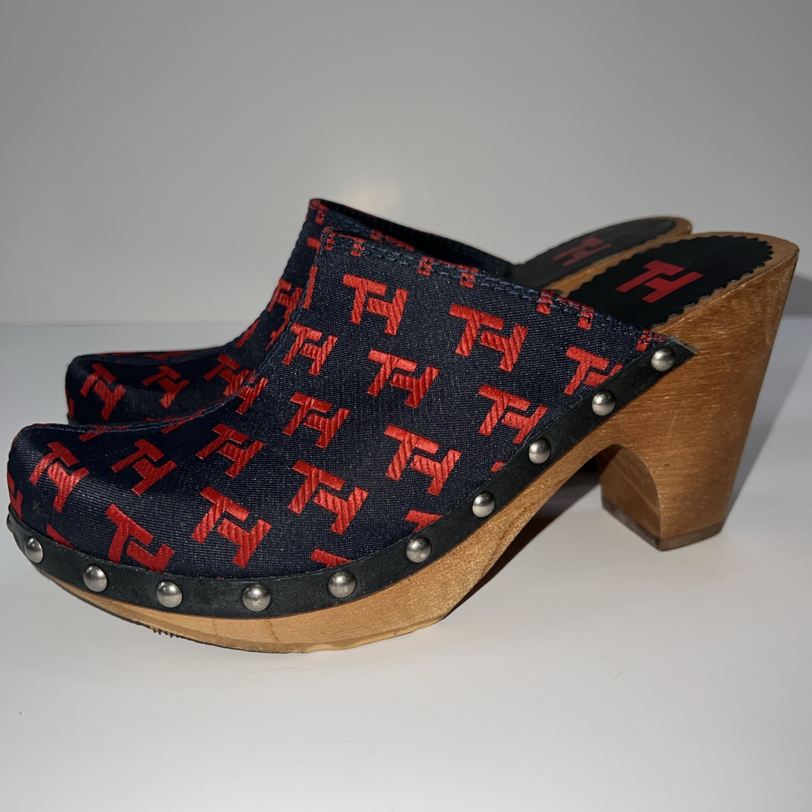 Vintage Tommy Hilfiger TH Monogram Canvas Wood Clog Mules Y2K Womens 5M Brazil