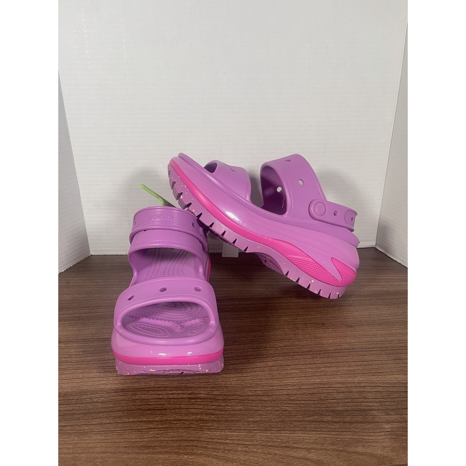 Crocs Mega Crush Platform Clog Sandal 207989-6wq Bubble Women’s 8/Men’s 6💗NWT