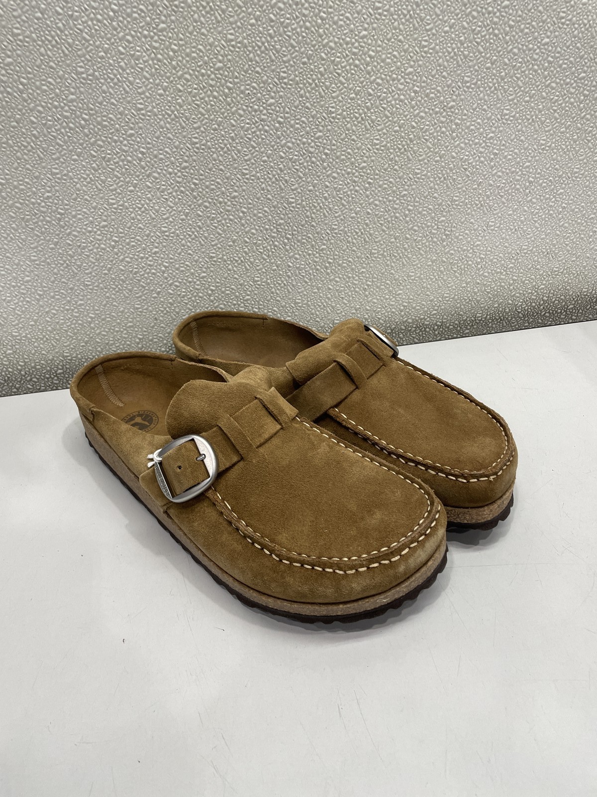 Birkenstock Buckley Suede Leather Clog Unisex W11, M9 In Tea