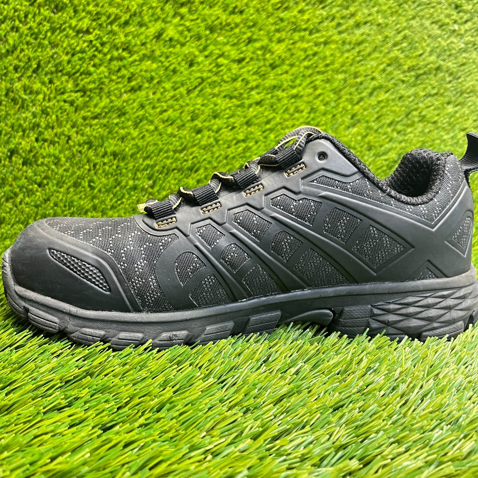 Nautilus Stratus SR Womens Size 7 Black Composite Toe Safety Working Shoes