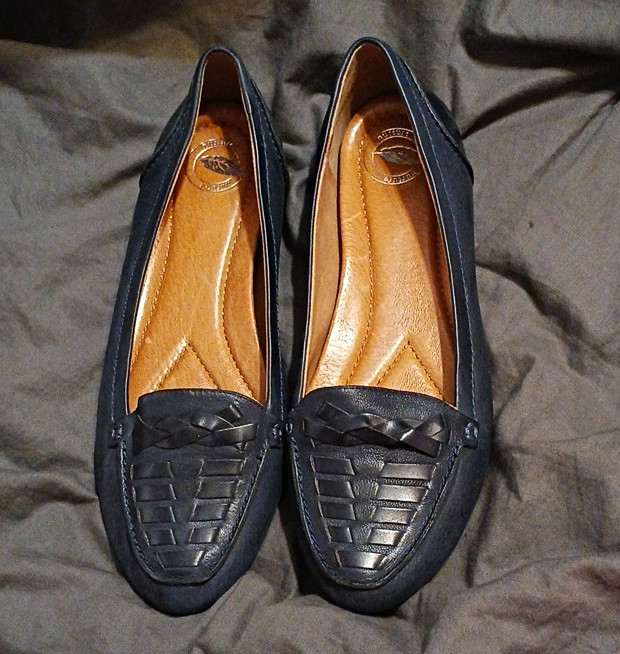 Nurture Women’s Black Leather Slip-On Loafer Flats Braided Comfort US 7.5