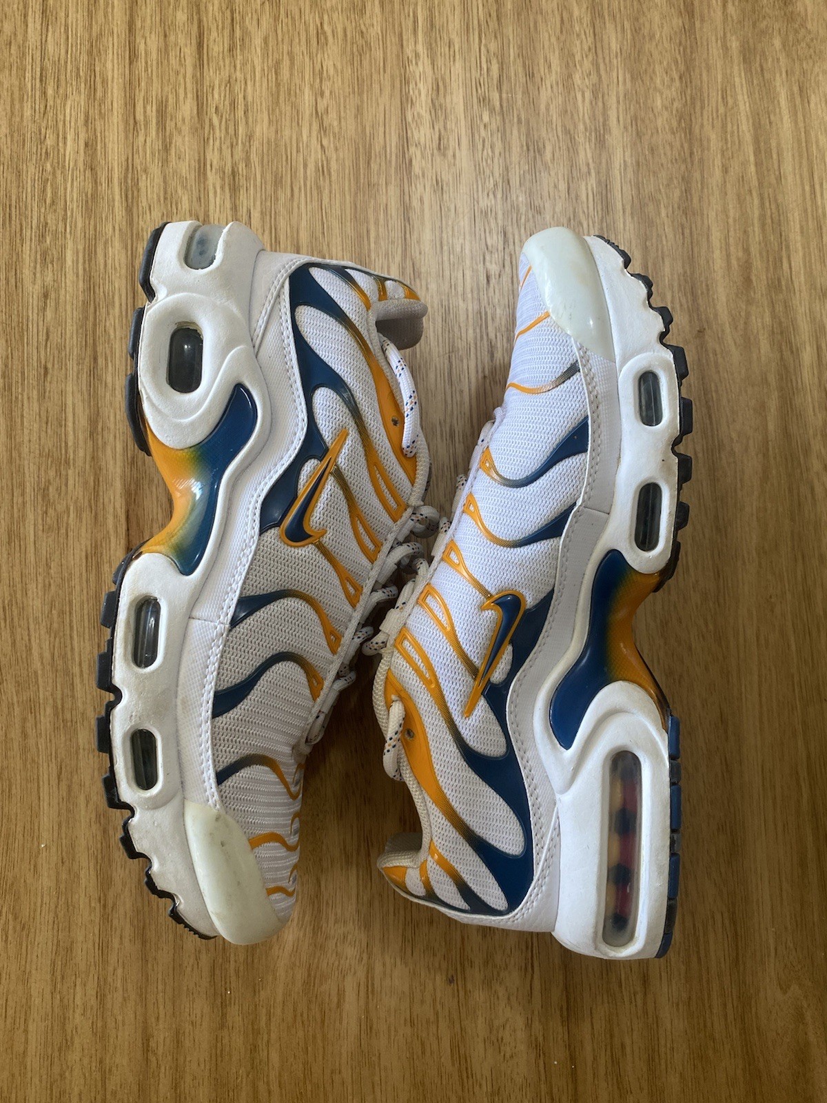 Nike Air Max Plus TN ‘Kumquat Marina’ DV7083-100Sneakers (Women’s US6.5/5Y)