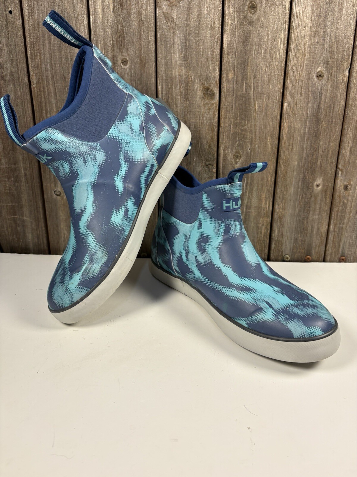 HUK Waterproof Rogue Wave Deck Boat Rain Boots Blue Women’s Shoe Size 9