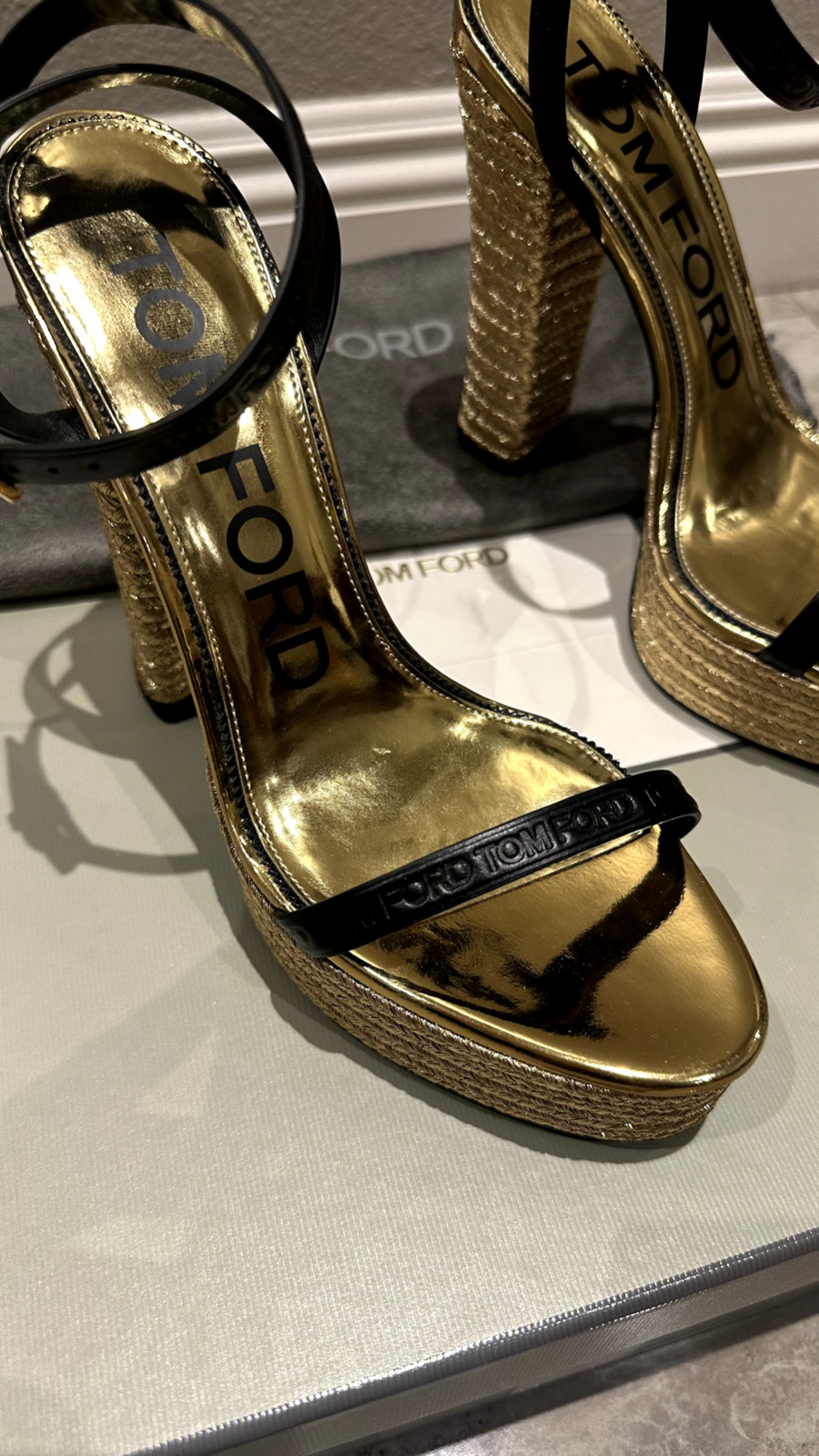 TOM FORD Black Leather & Gold Metallic Platform Sandals 37.5 – 7.5 US