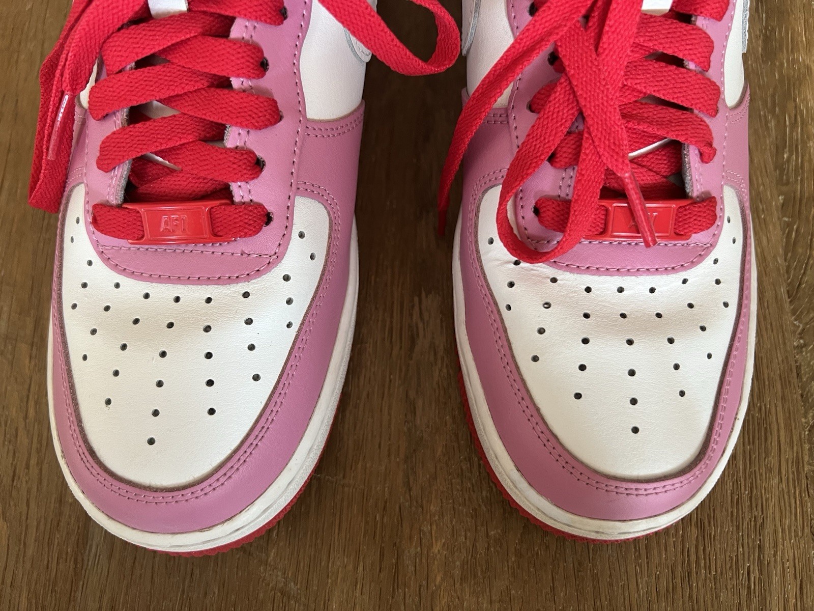 Custom Nike ladies Air Force 1 Sneakers in White, Pink & Red Sz 8