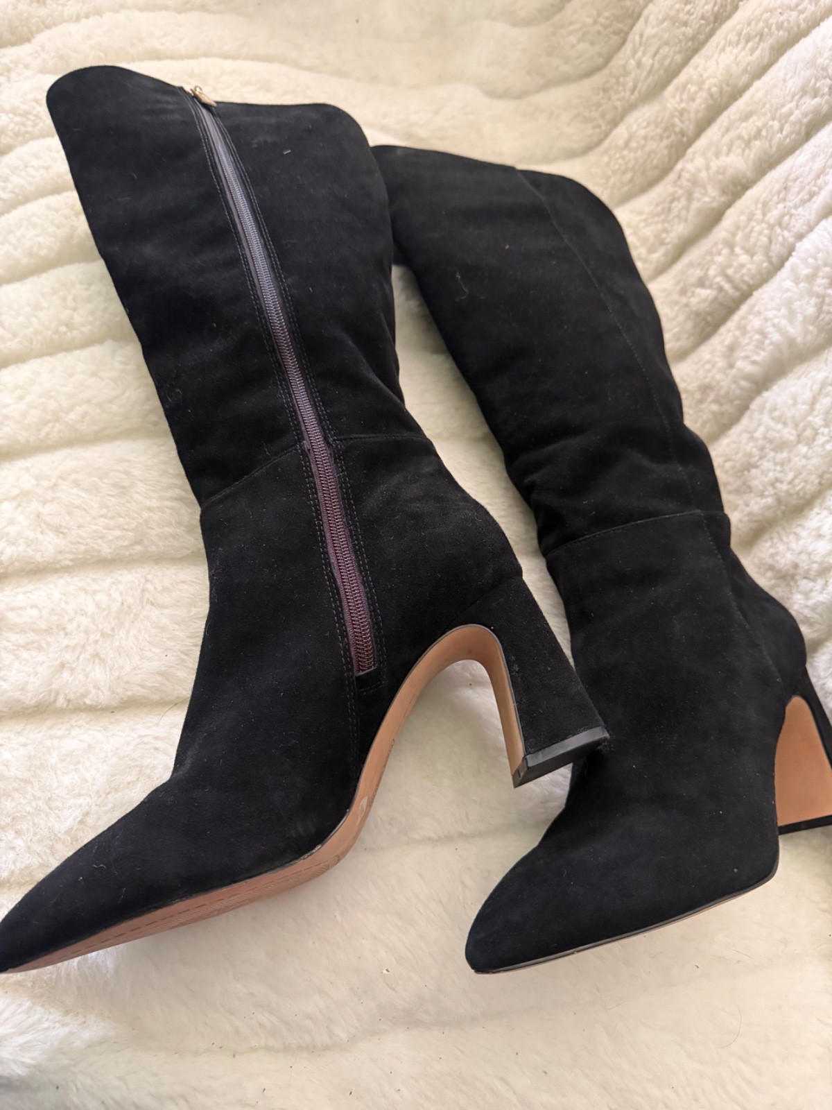 VINCE CAMUTO SIZE 9.5 Black Suede Covered Heel Side Zip Dress Boot Knee High