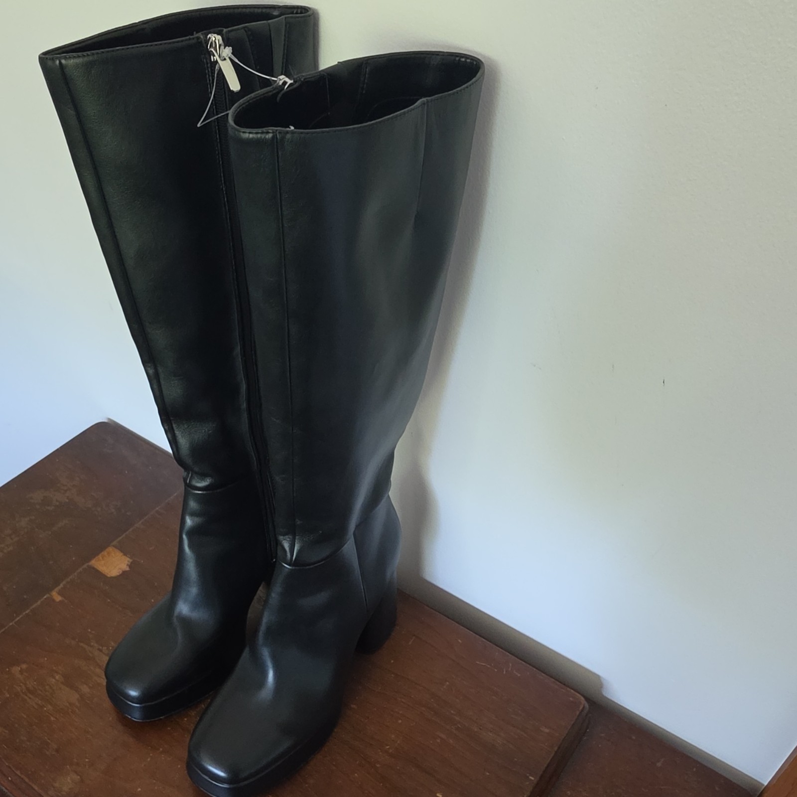 Nine West Black Knee High Riding Boots Zip Square Toe Regular Calf US 9 M