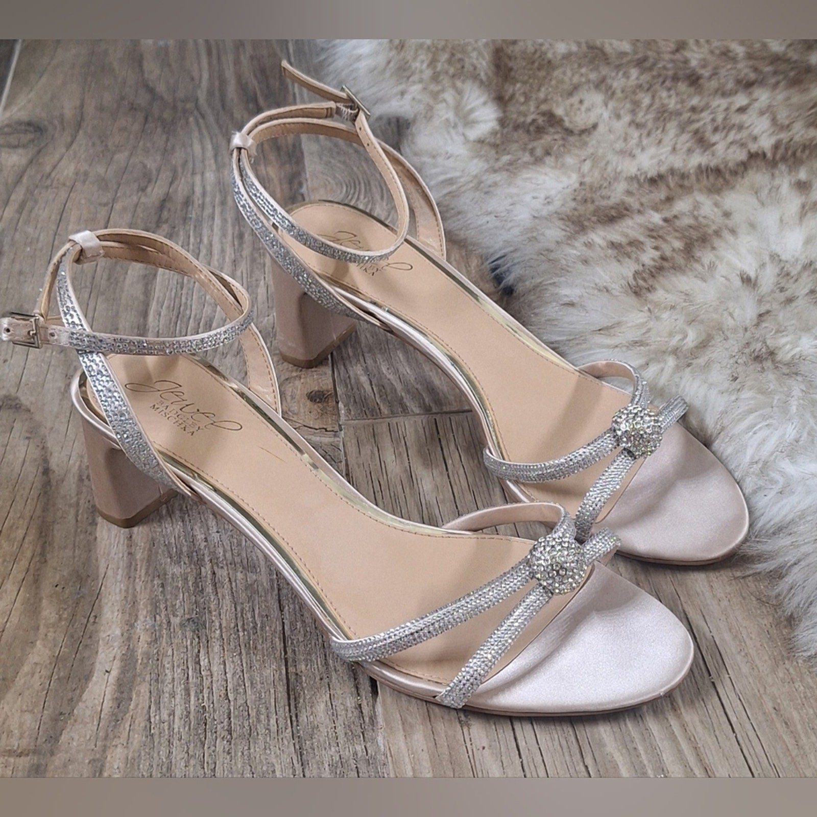 Badgley Mischka Blush Satin Rhinestone Strappy Block Heel Size 10 Sandals