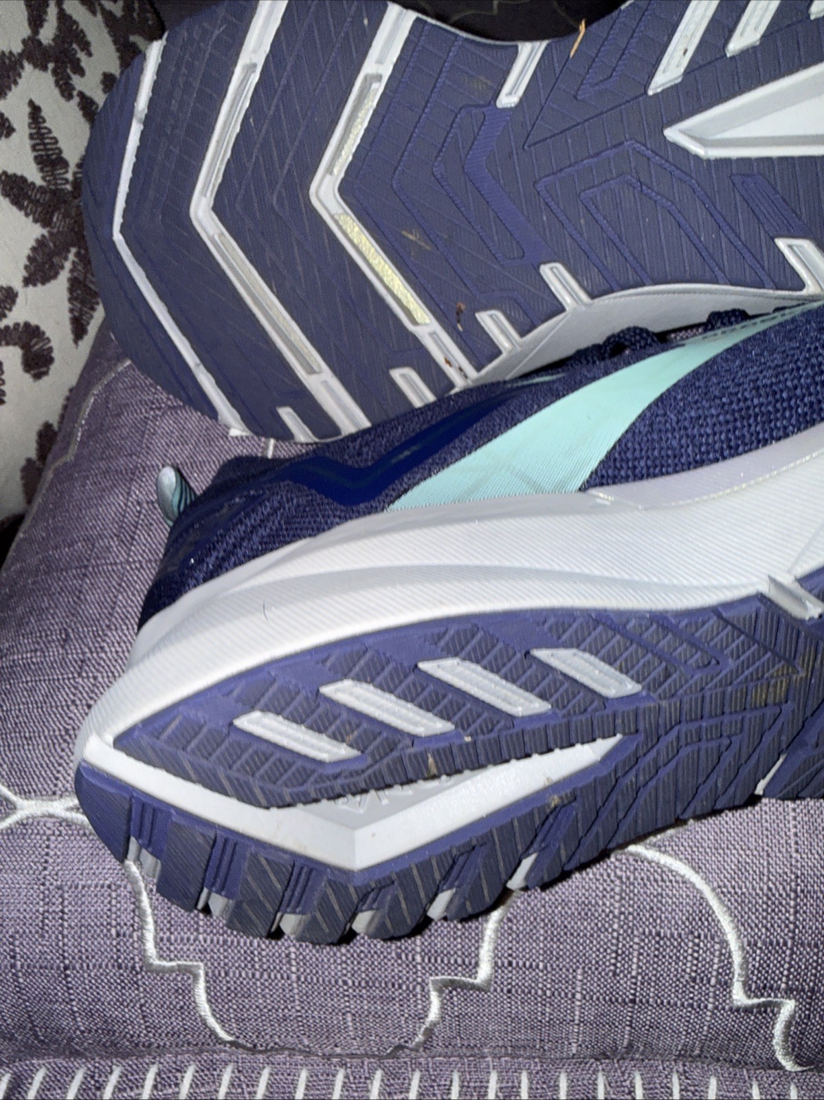 Brooks Women’s Ricochet Peacoat Blue DNA AMP Running Shoes Sz 8