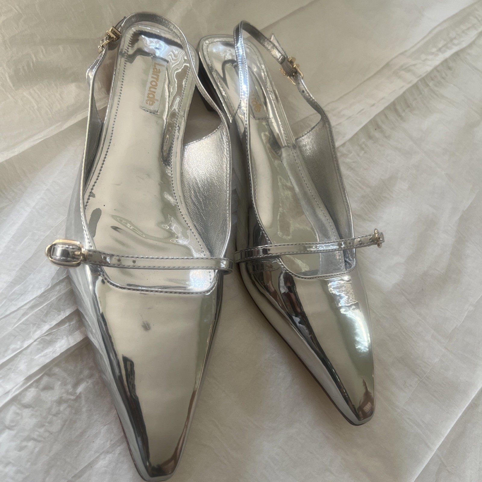 Larroude Womens Ines Slingback Flat In Silver Specchio Size 11