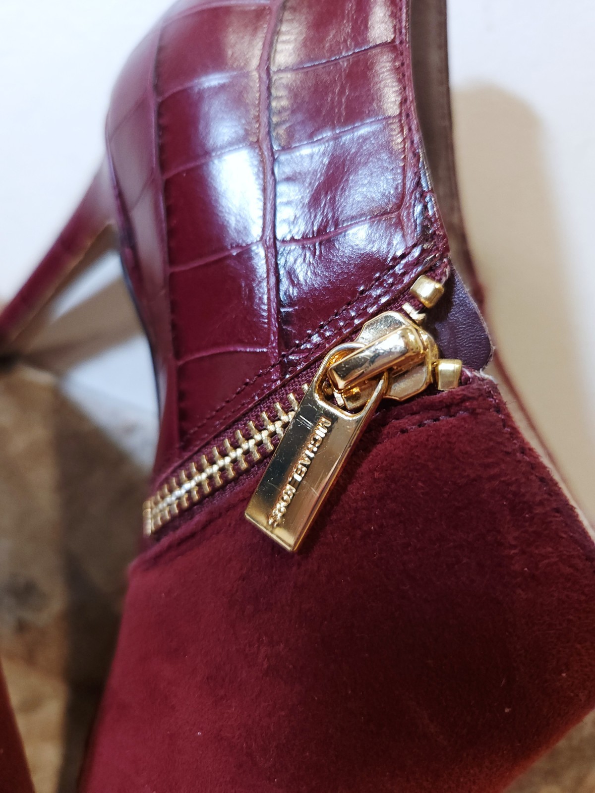 Michael Kors | Women’s 8 M Sammy Merlot Suede 3.25″ Heels Zip Ankle Booties EUC