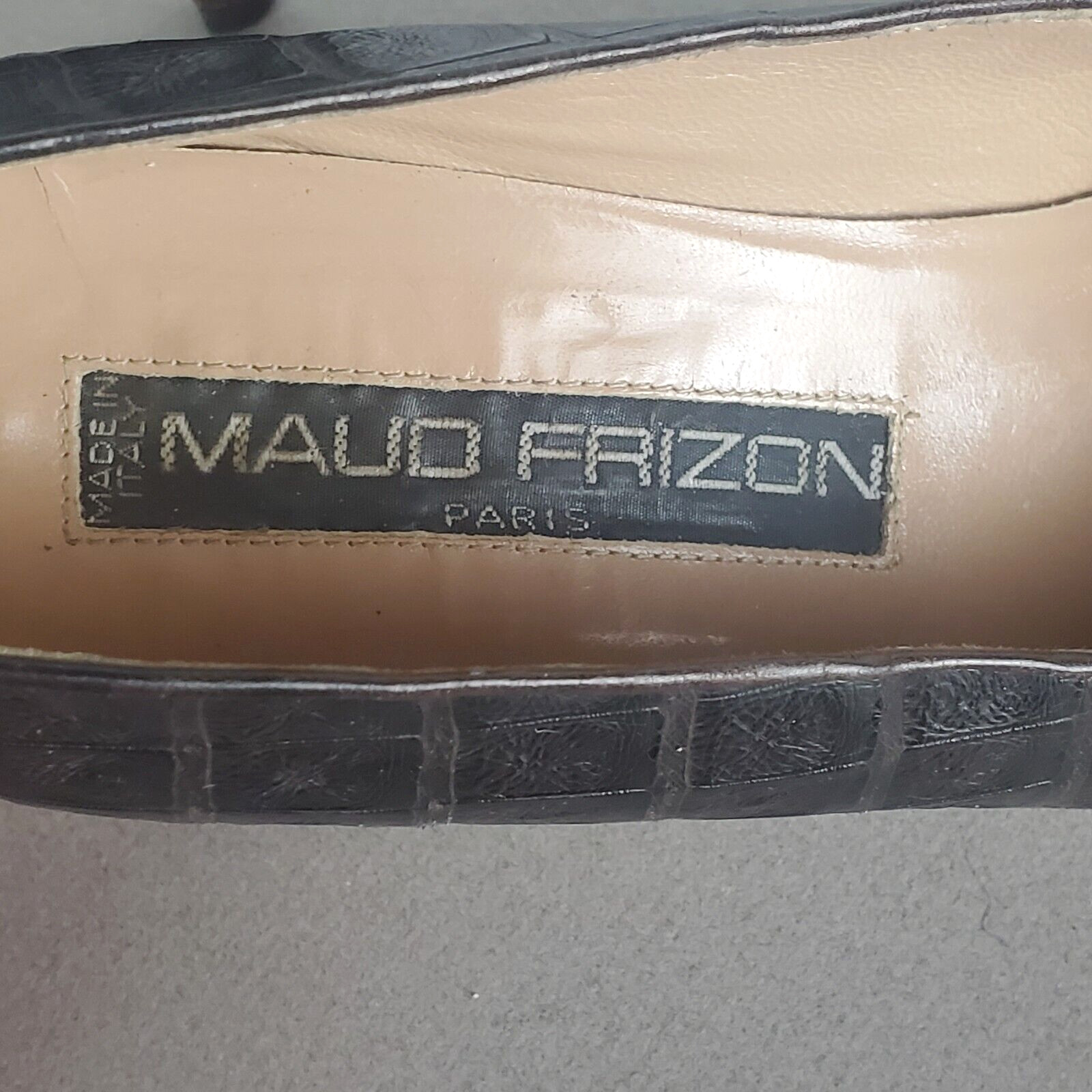 37 EU Maud Frizon Brown Alligator Leather Al Pump 2.75in Heel Italy