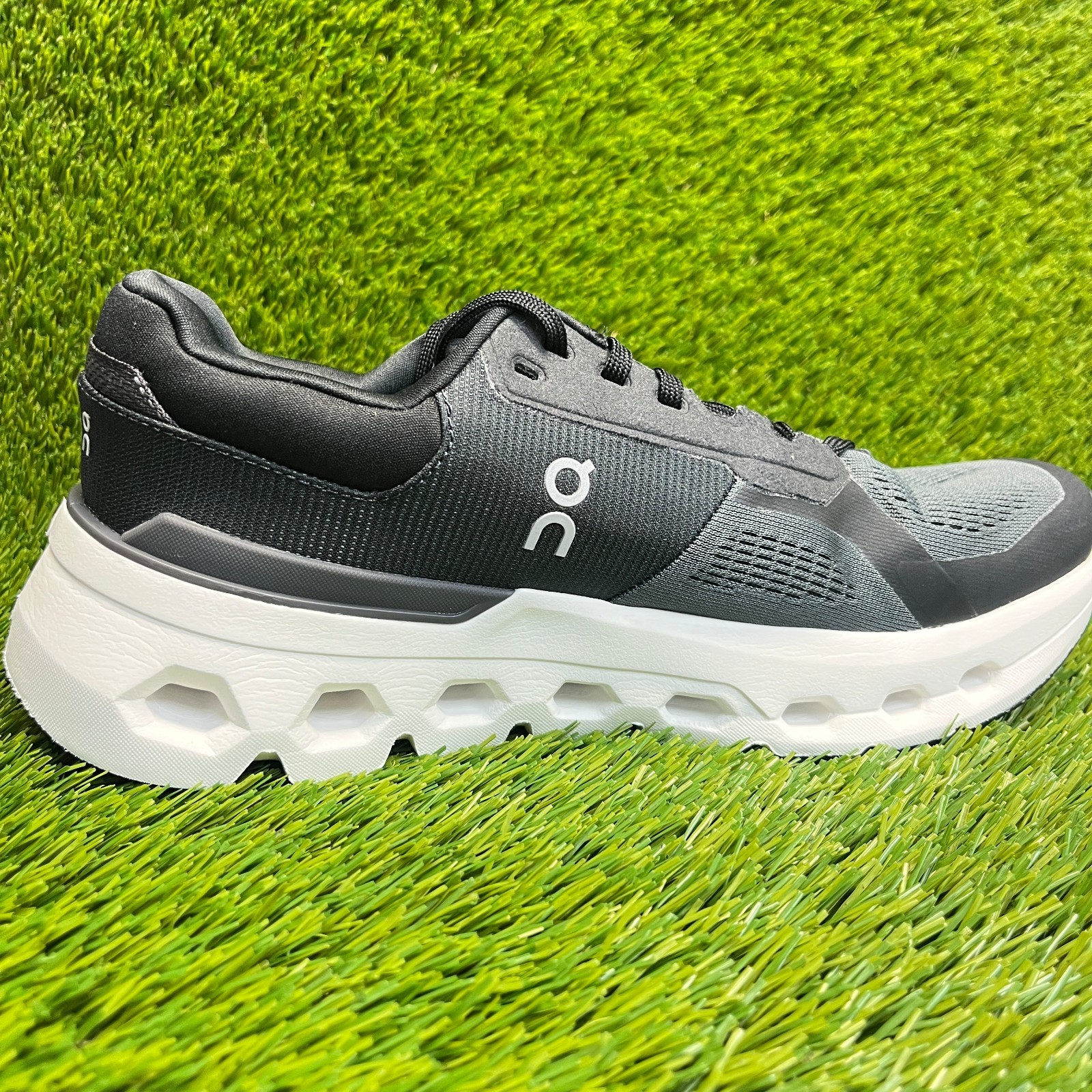 On Cloudrunner 2 Womens Size 8 Eclipse Black Athletic Running Shoes Sneakers