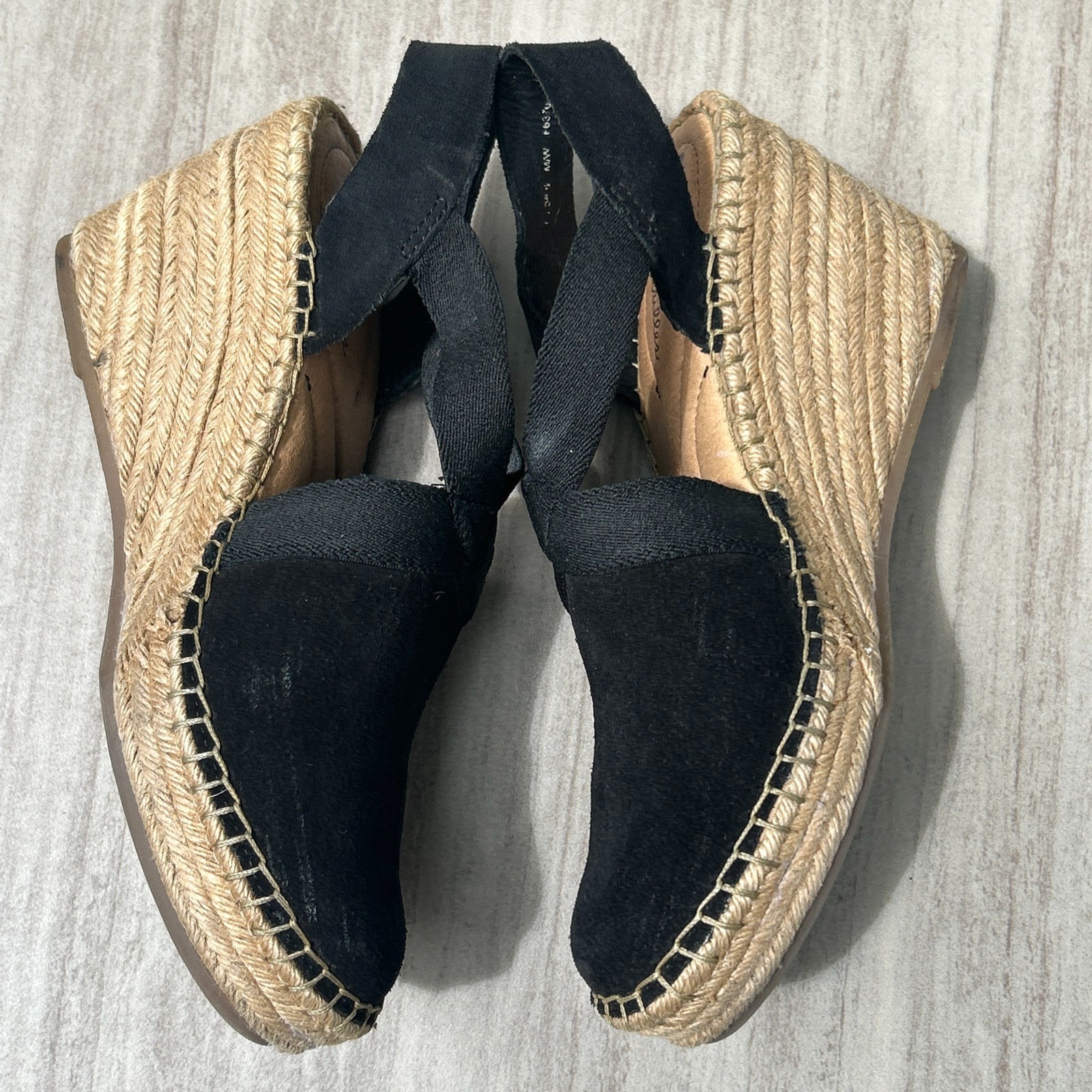 BORN Black Suede Espadrille Wedge Platform Sandals Women’s Size 5 Vacation