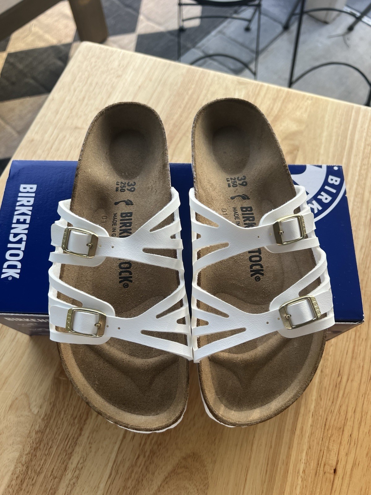 RARE🔥 Birkenstock Granada White Leather Sandals 39 Us Women’s 8 Double Buckle