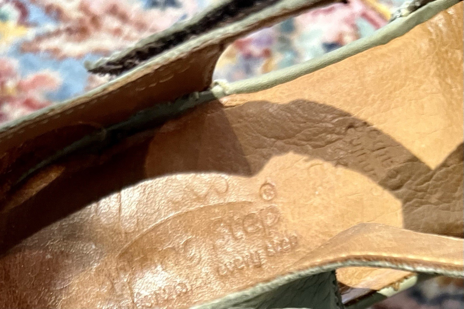 Spring Step Shoes Sandals Size 39 US 8 Irin T Strap Sage Green Cut Out Comfort