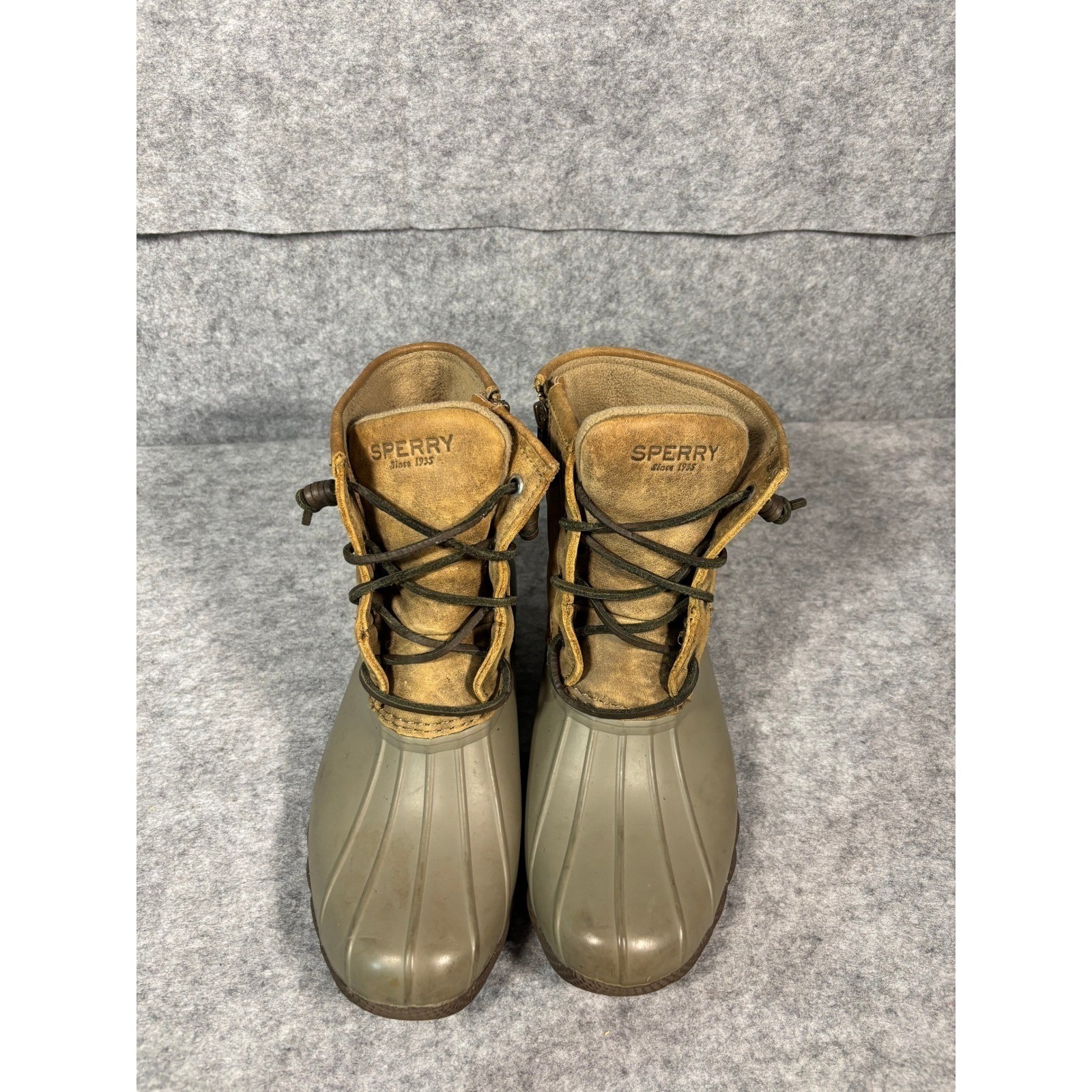 Sperry Top-Sider Women’s Waterproof Rubber Boot Tan Suede Lace Up Zip Size 7 M