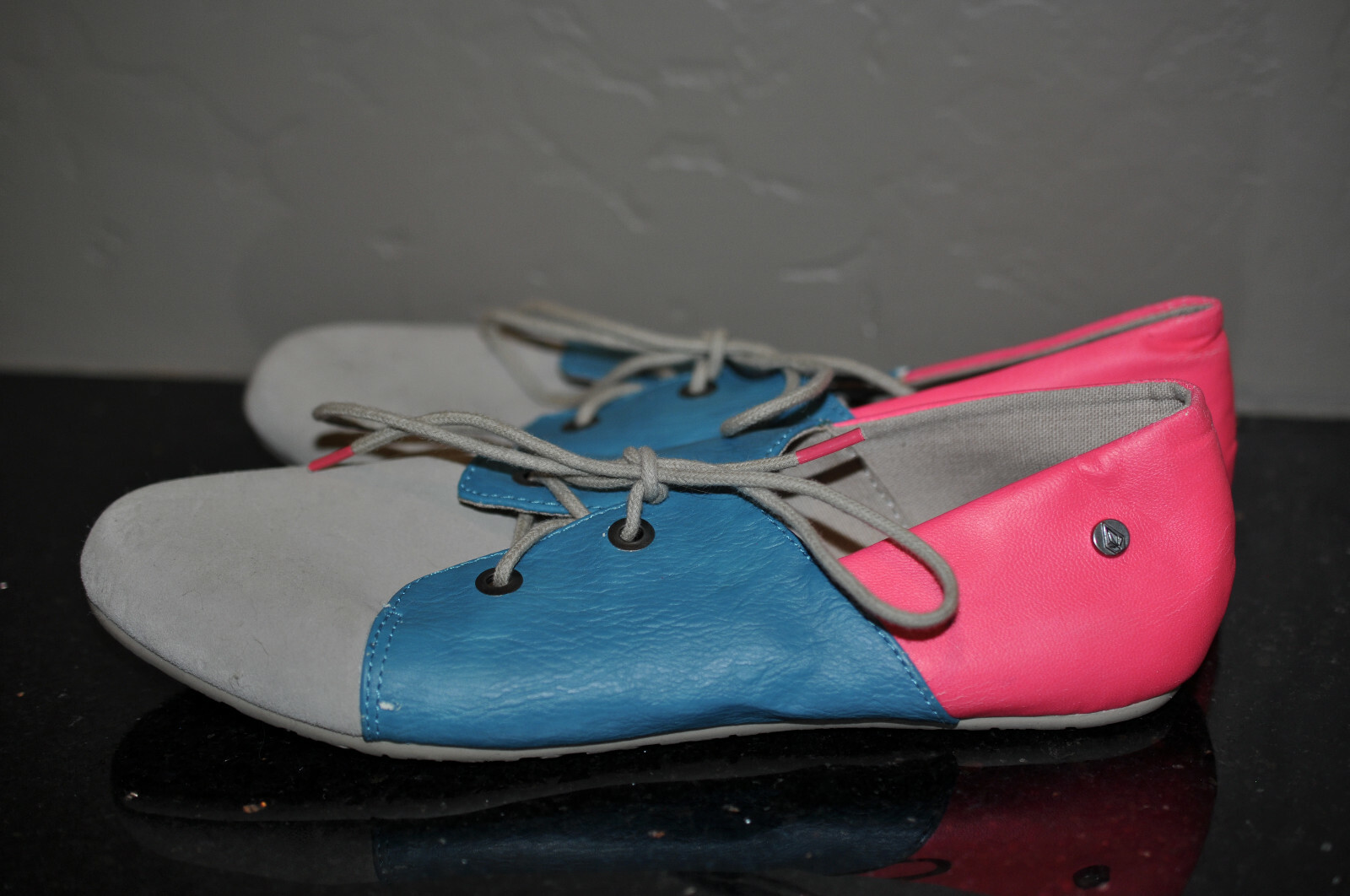Volcom Womens Multicolor Lace-up Shoes- 7M