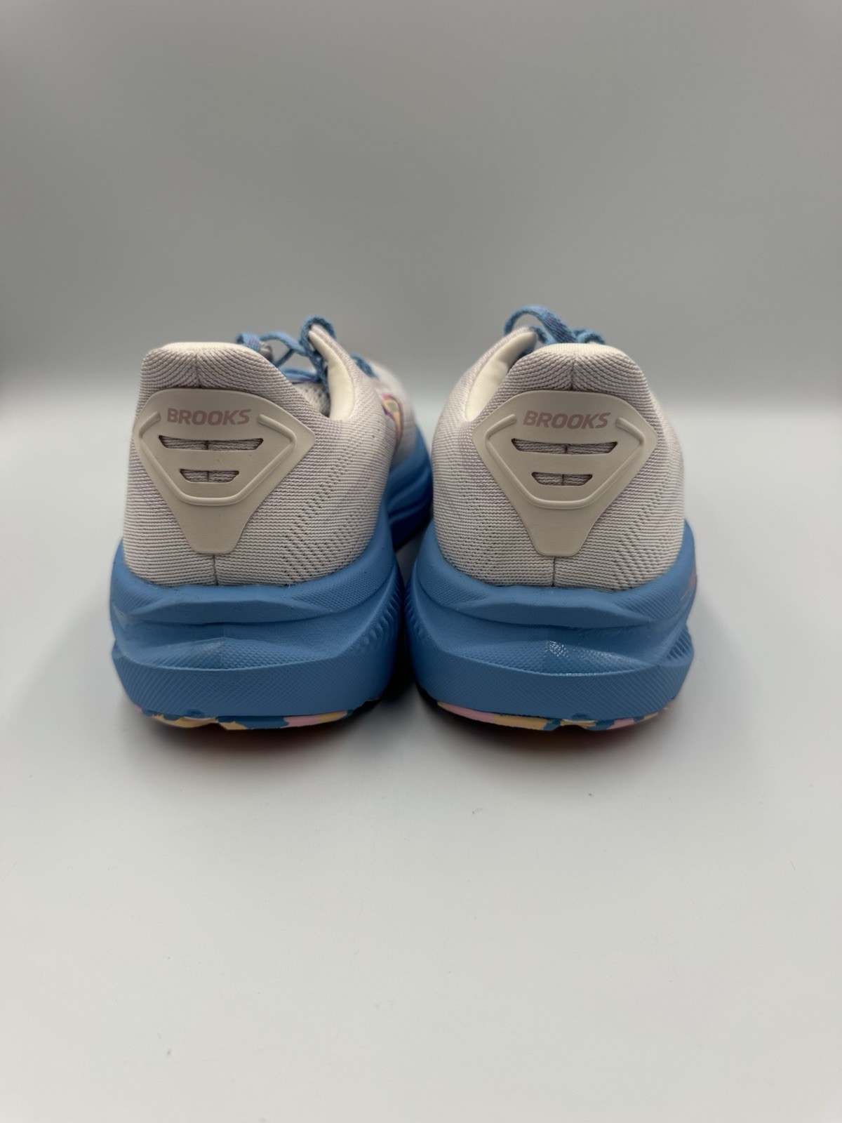 Brooks Ghost 17 ‘Mauve/Orchid/Bonnie’ Women’s Sizes 6 – 10 Running Shoes NEW NIB