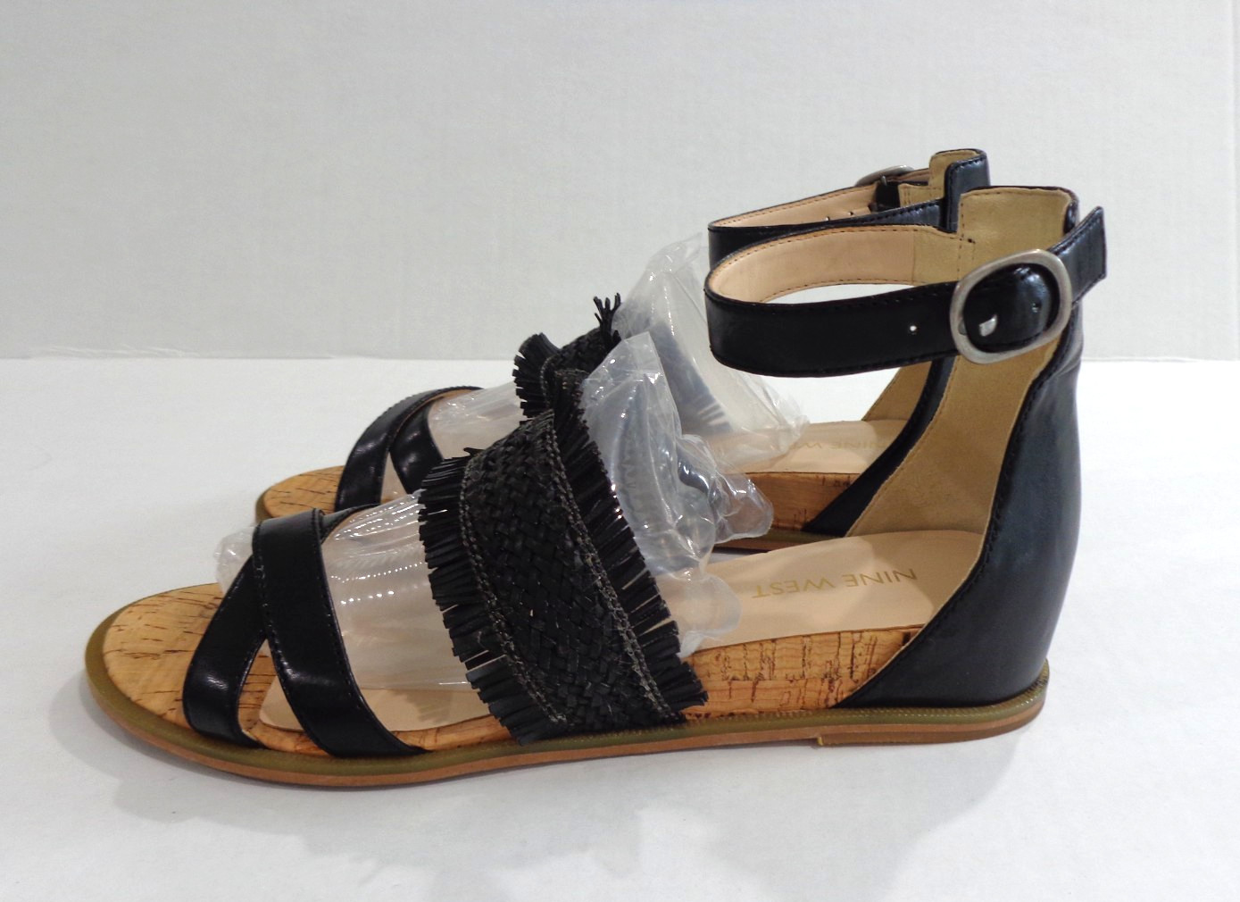 Nine West Women’s Vernell Flat Sandals Black Ankle Strap Size 7M