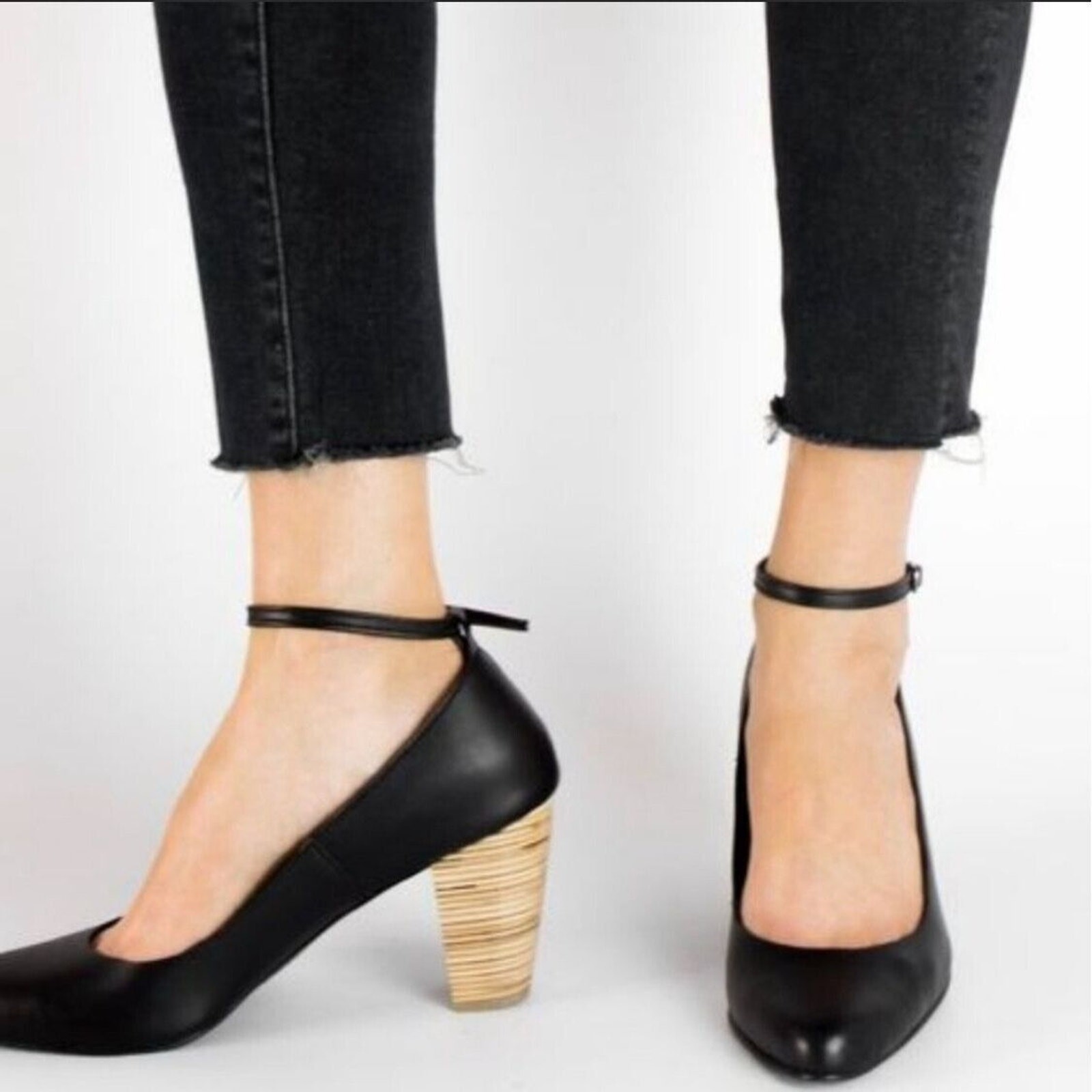Nicora Natalie Heels Black Vegan Leather Size 7.5-8/38 Vibram Sole Ankle Strap