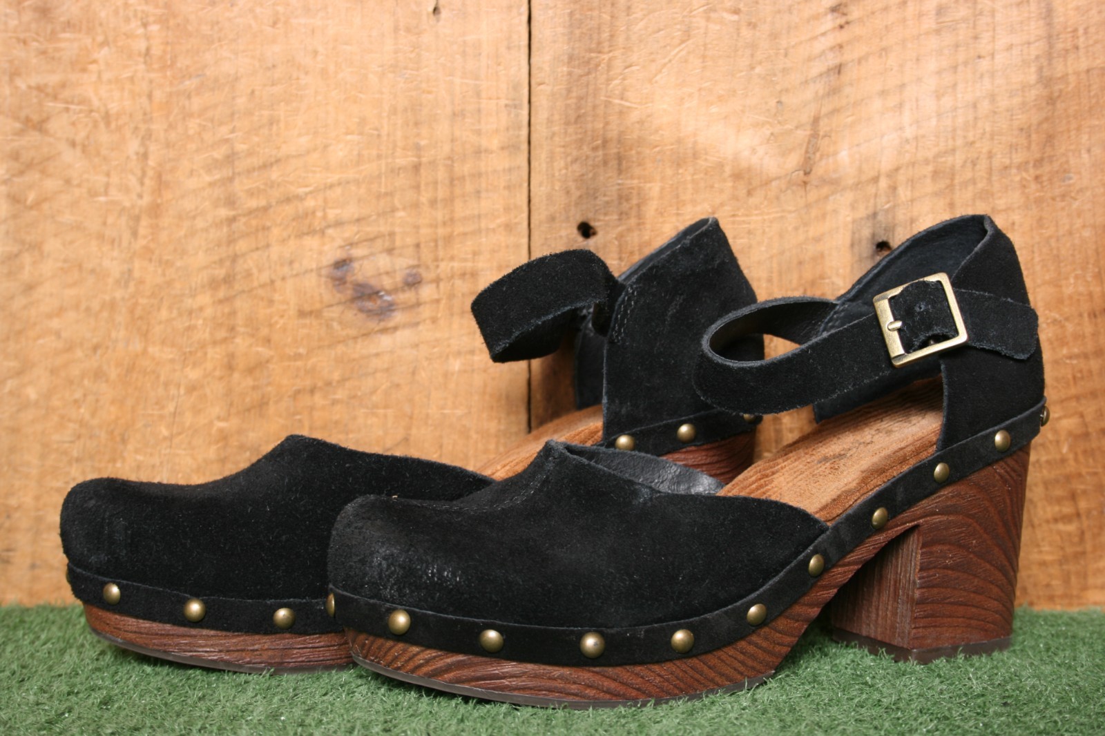 KORKS ‘Evah’ Black Burnished Suede MJ Platform Clogs w/3.25″ Heels Sz. 6.5 M
