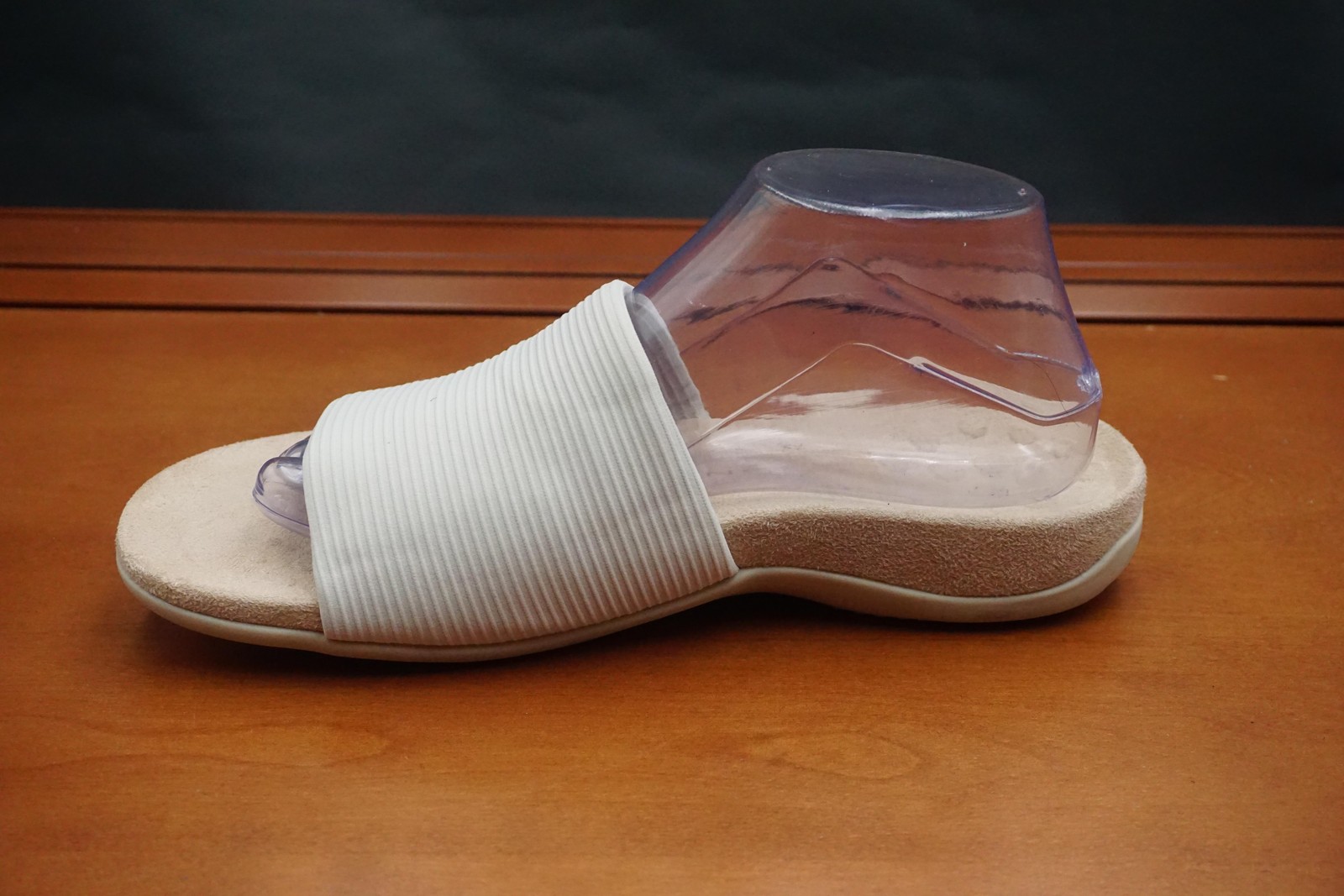 Vionic Renie Knit Sandals Womens Size 9.5 White Slide Cushioned Comfort