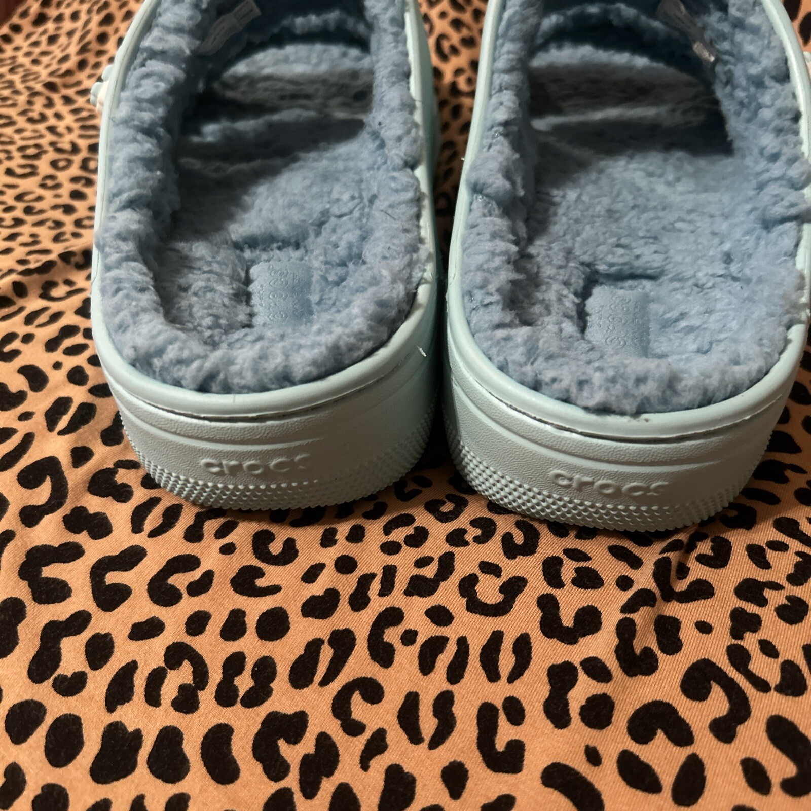 Crocs Slides Women’s 10 Men’s 8 Fleece Lined Lightweight Slip-on Sandals Jibbit