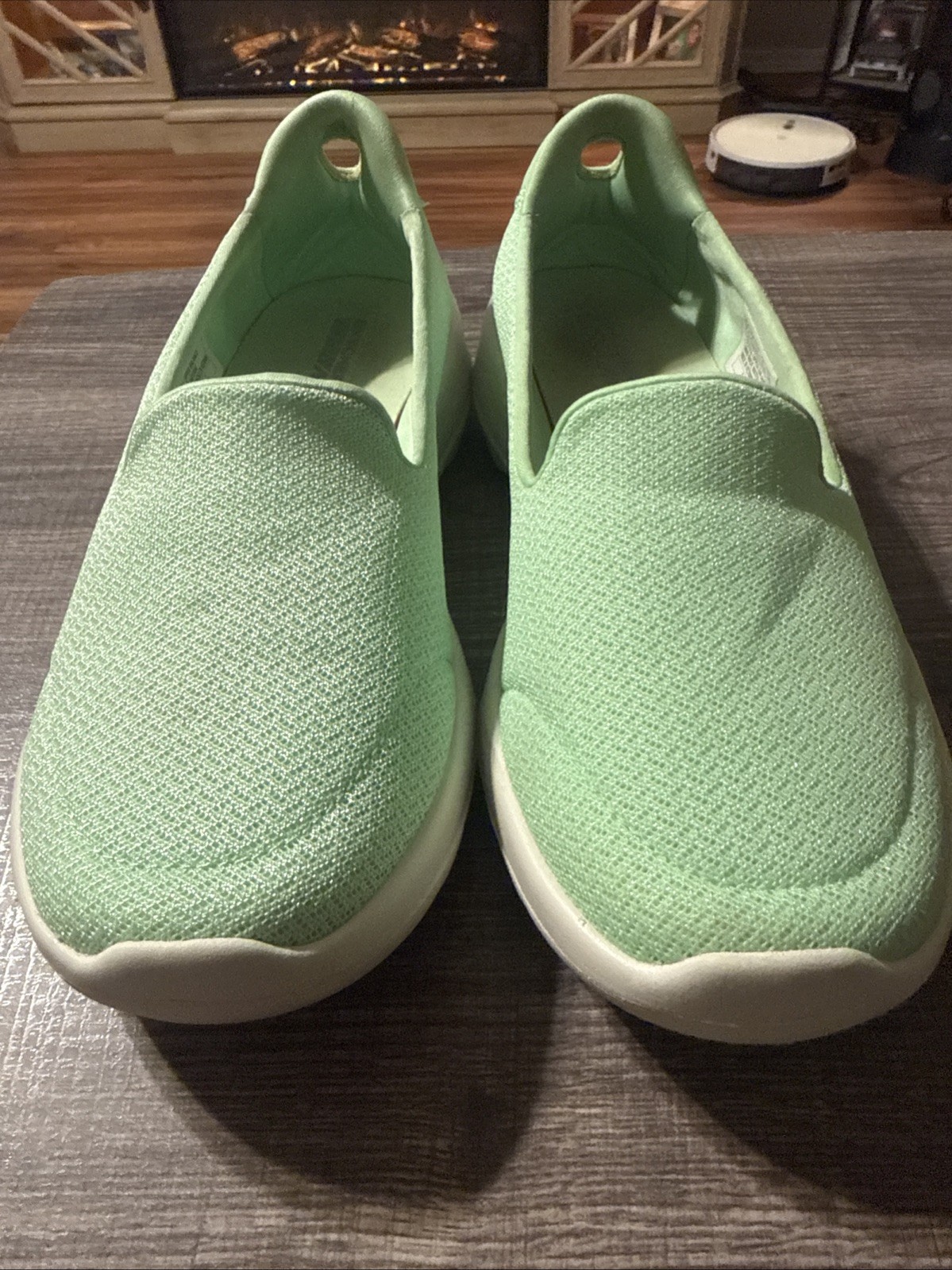 Skechers Womens Go WALK-Athletic Air Mesh Slip-On Walking Sneaker Sz. 7.5