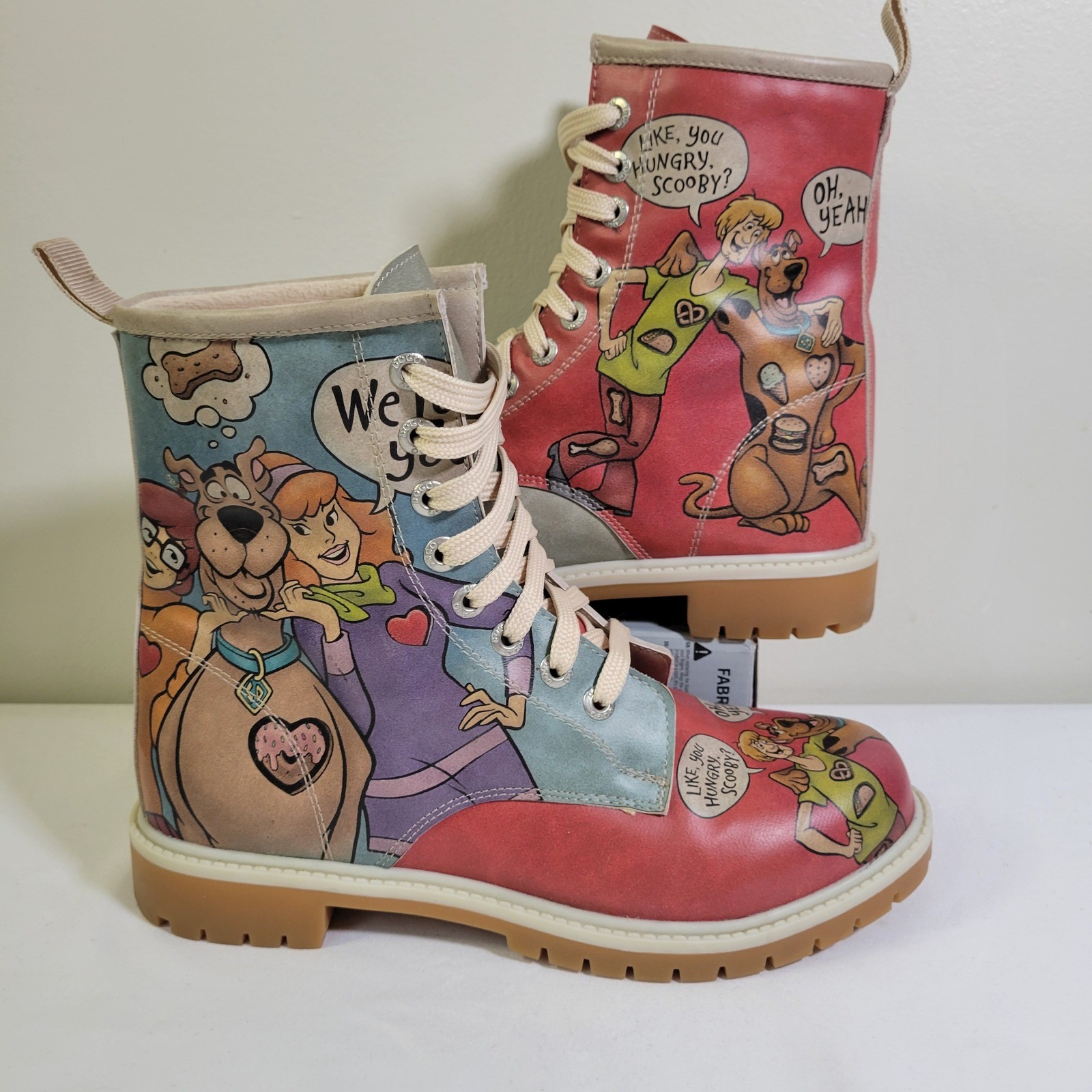 Dogo Women’s Scooby «Hungry» Doo Vegan Leather Combat Boots Comic Print US 6.5