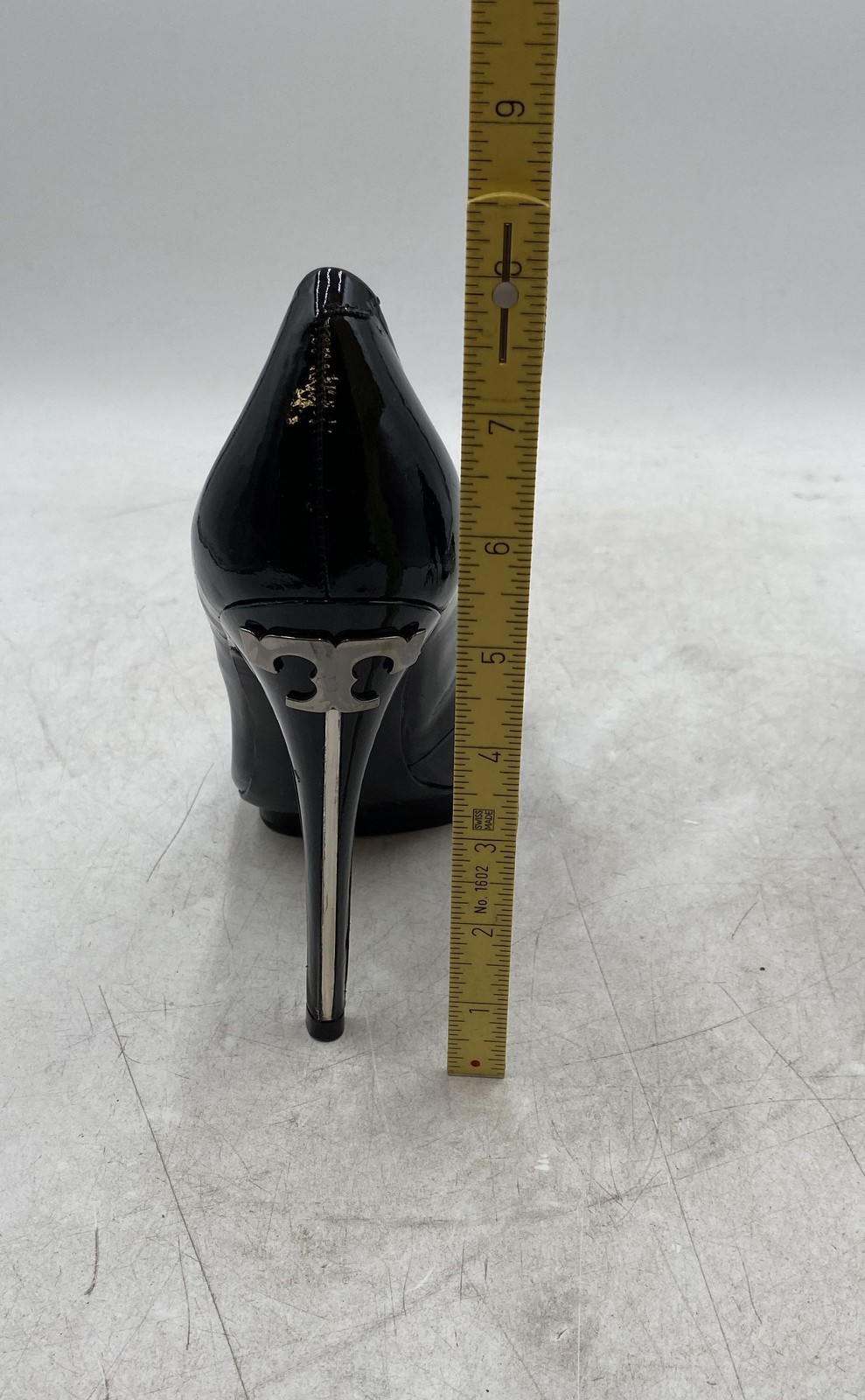 Tory Burch Womens Black Round Toe Slip-On Stiletto Pump Heels Size 10 With COA