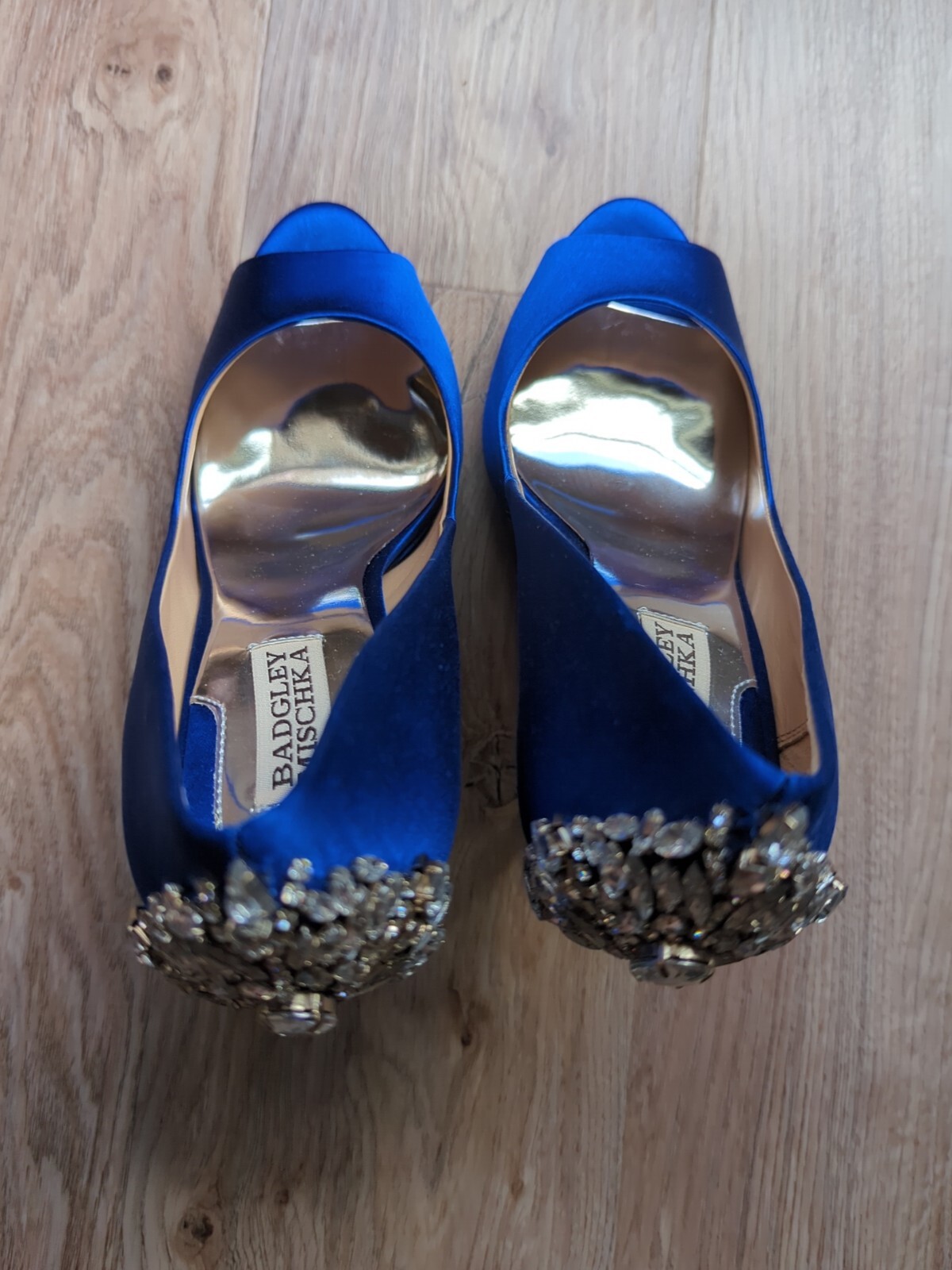 Badgley Mischka Gorgeous Kiara Saphire Blue Crystal Embellished Heels Womens 9