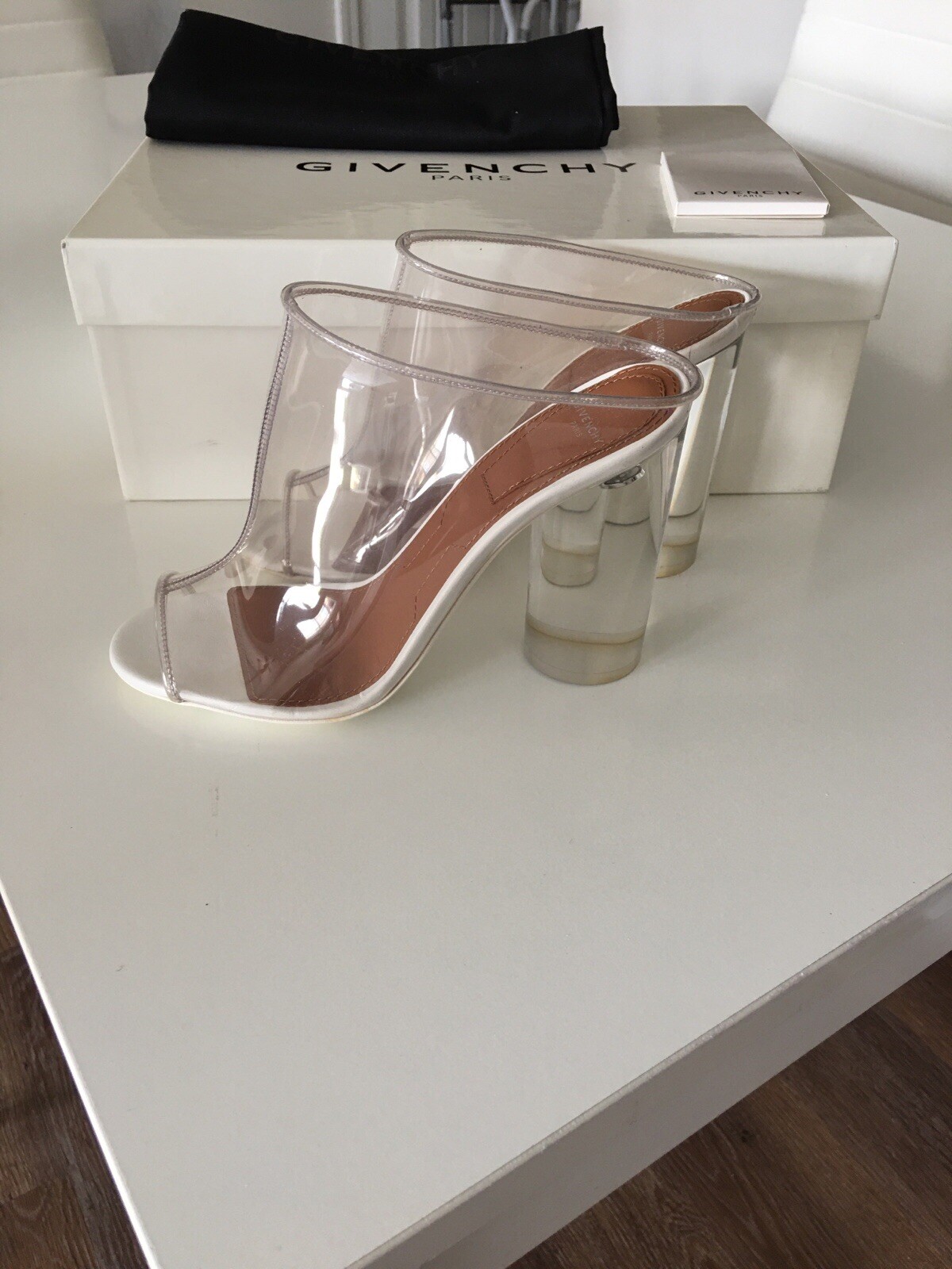 NWT GIVENCHY PVC PLEXIGLAS TRANSPARENT MULE HEEL SHOES SIZE IT 36 US 6