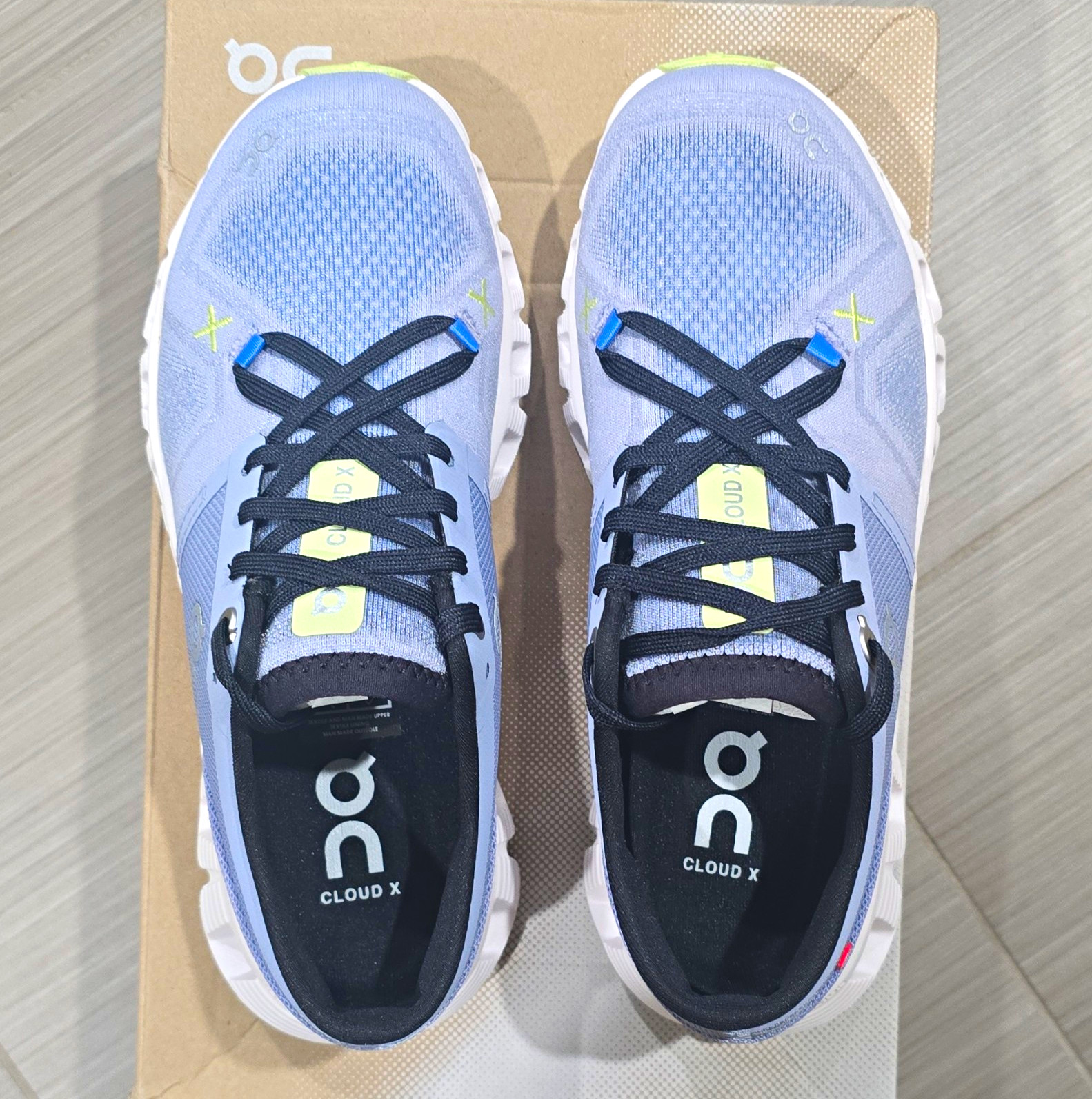On Cloud X 3 Nimbus/White Women’s Low Top Lace-Up Athletic Sneaker 60-98253