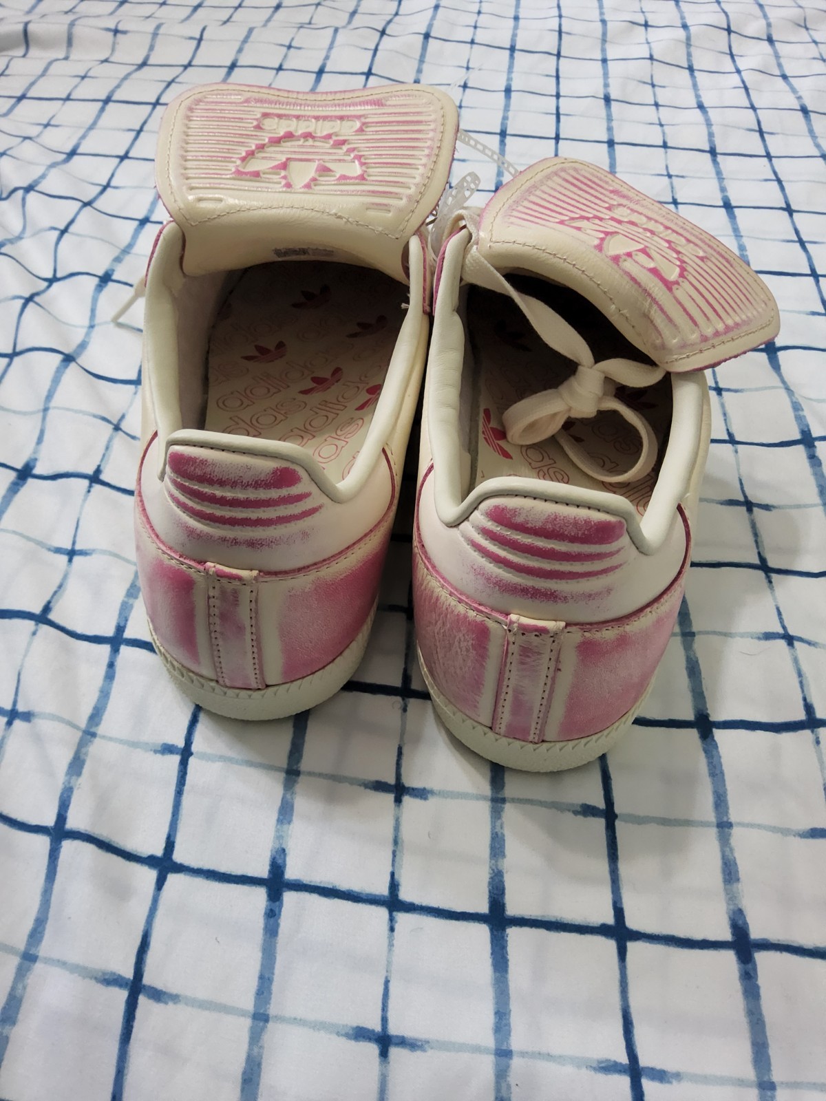 Size 10 – adidas Samba LT Color Fade Pack – Cream Shock Pink W