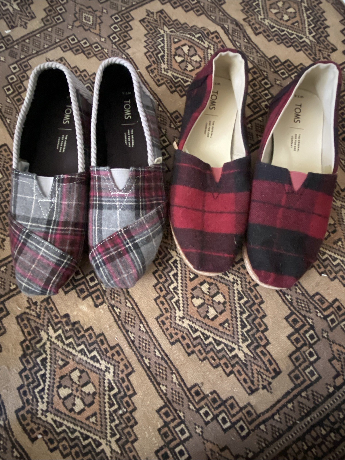 Tom’s In Plaid, Size W 7.5 ( priced for 2 pairs as shown to be shipped together)