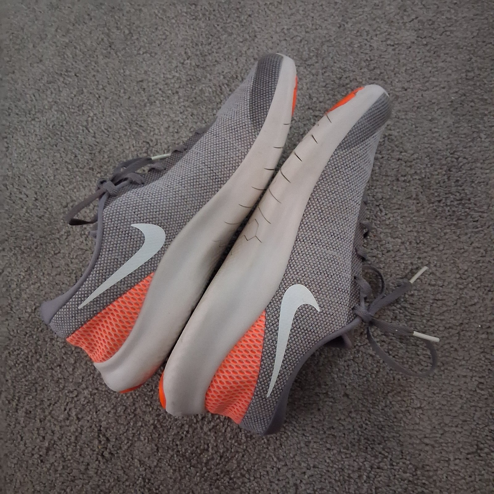 Nike Flex Experience RN Shoes Womens Size 11 Gray Coral Running Gym 908996-004